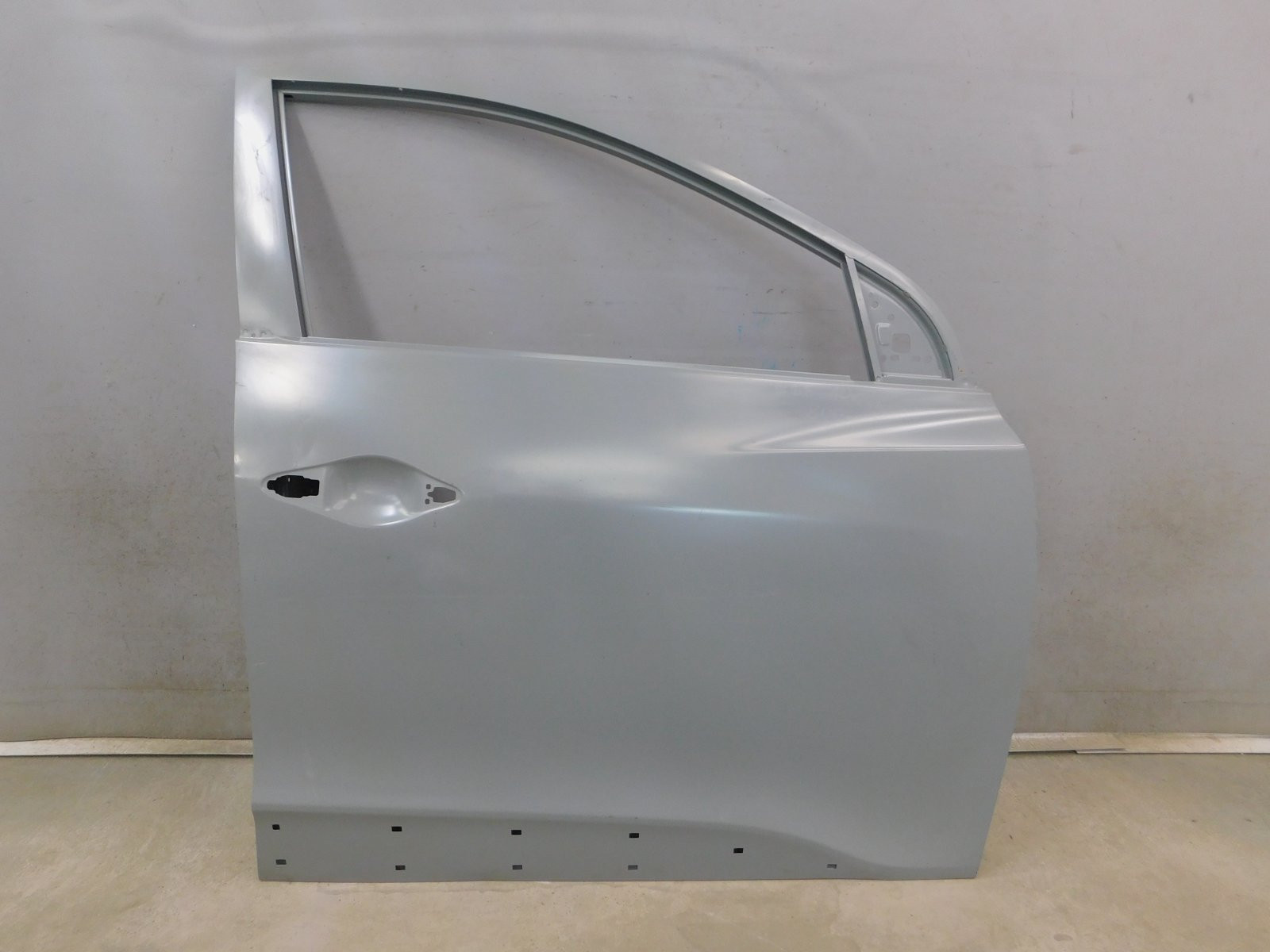Дверь передняя правая Hyundai ix35 2010>