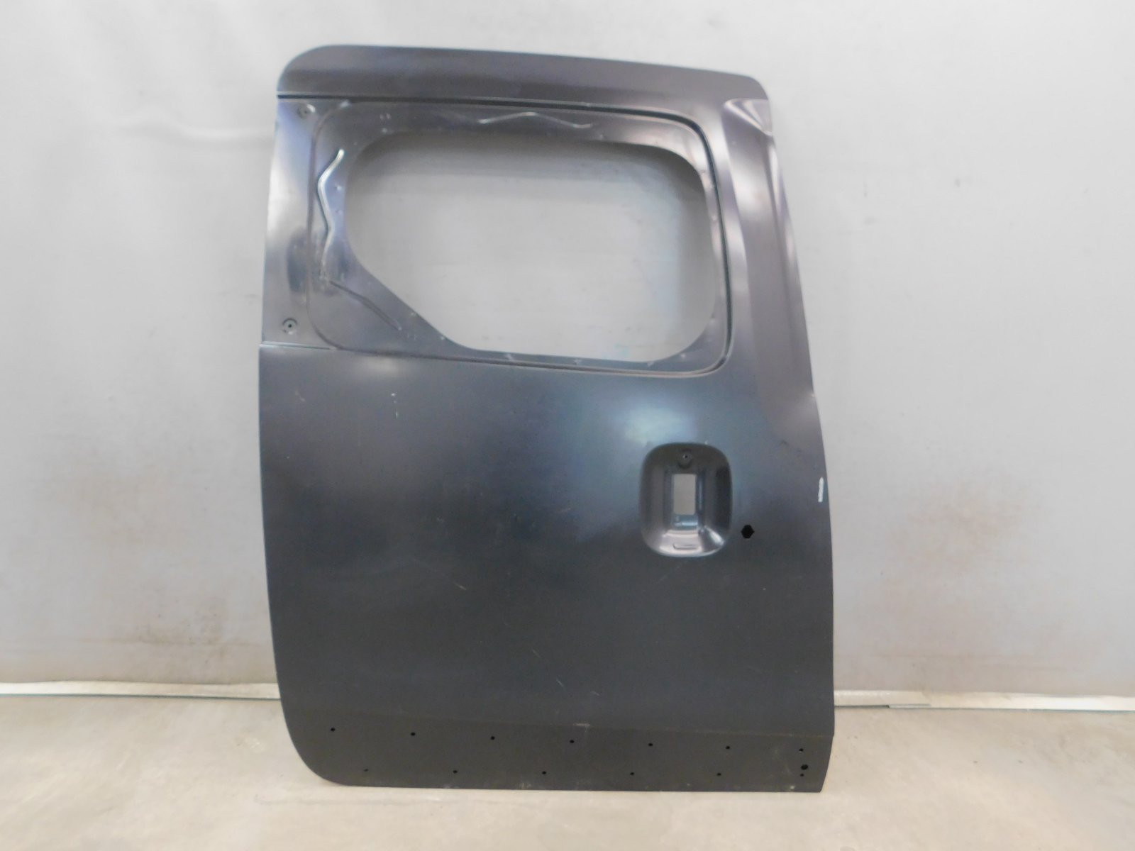 Дверь сдвижная Renault Dokker 2012>