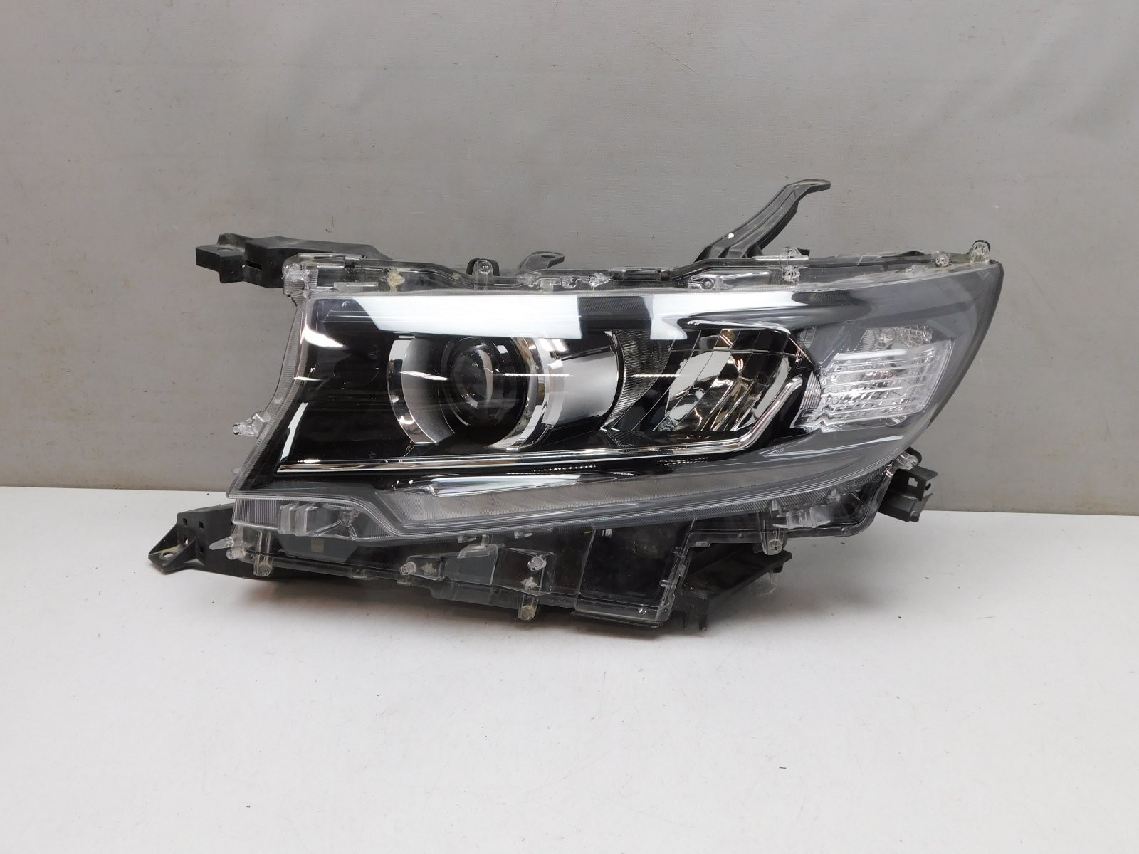 Фара левая Toyota Land Cruiser (150)/Prado 2009>