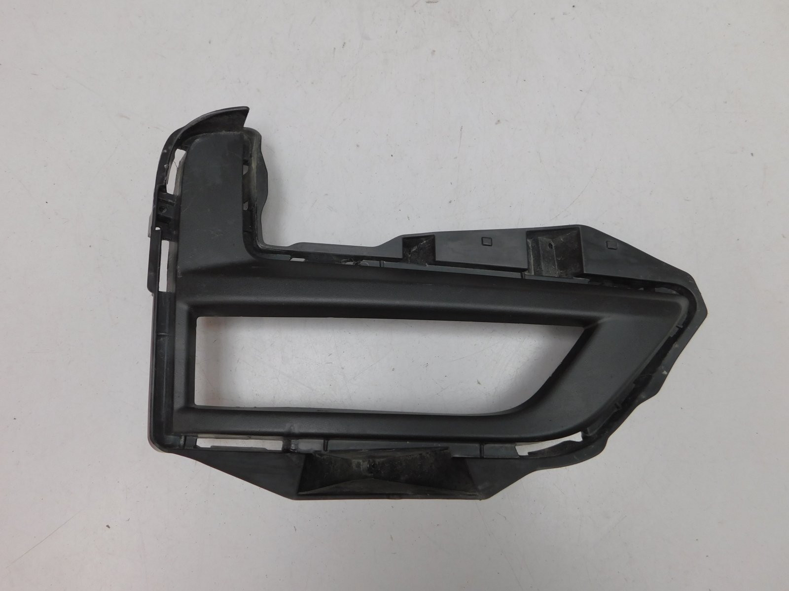 Решетка в бампер правая Nissan X-Trail (T32) 2014>