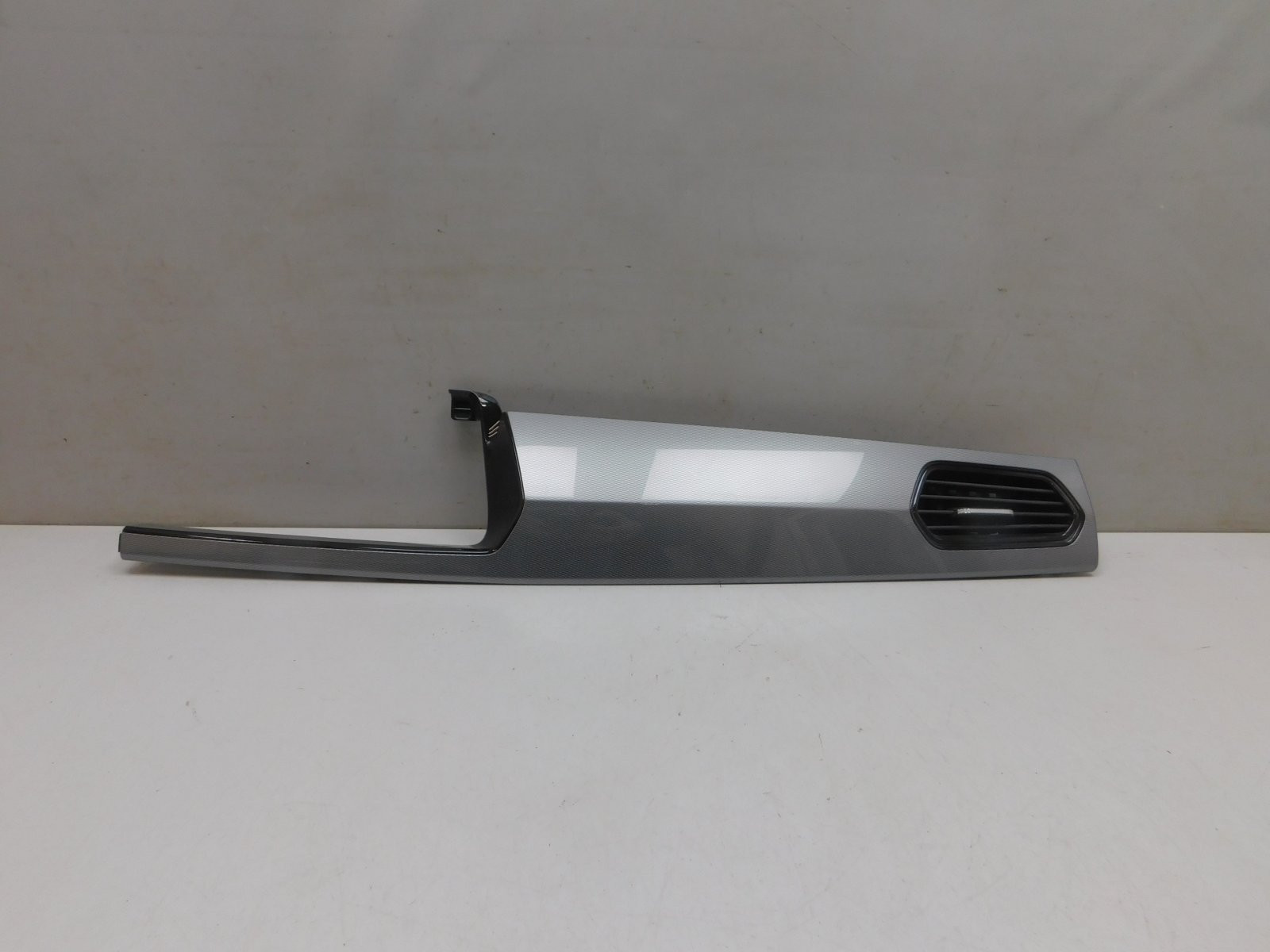 Накладка Volkswagen Polo (RUS) 2020>