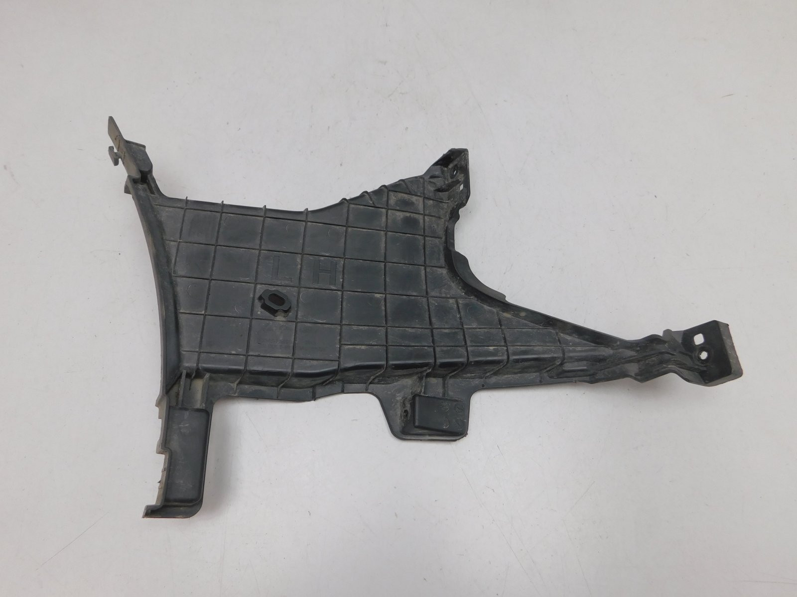 Воздухозаборник Hyundai Sonata VIII 2019>