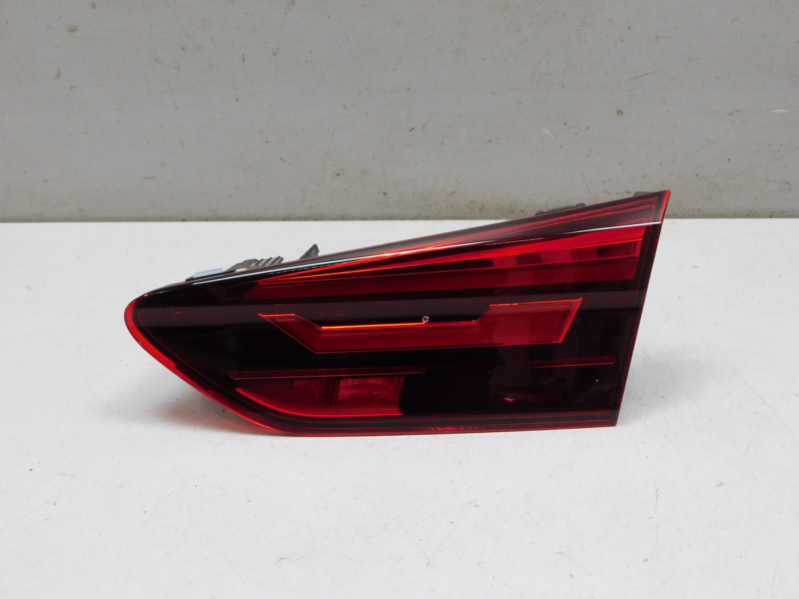 Фонарь задний внутренний правый Volkswagen Polo (RUS) 2020>