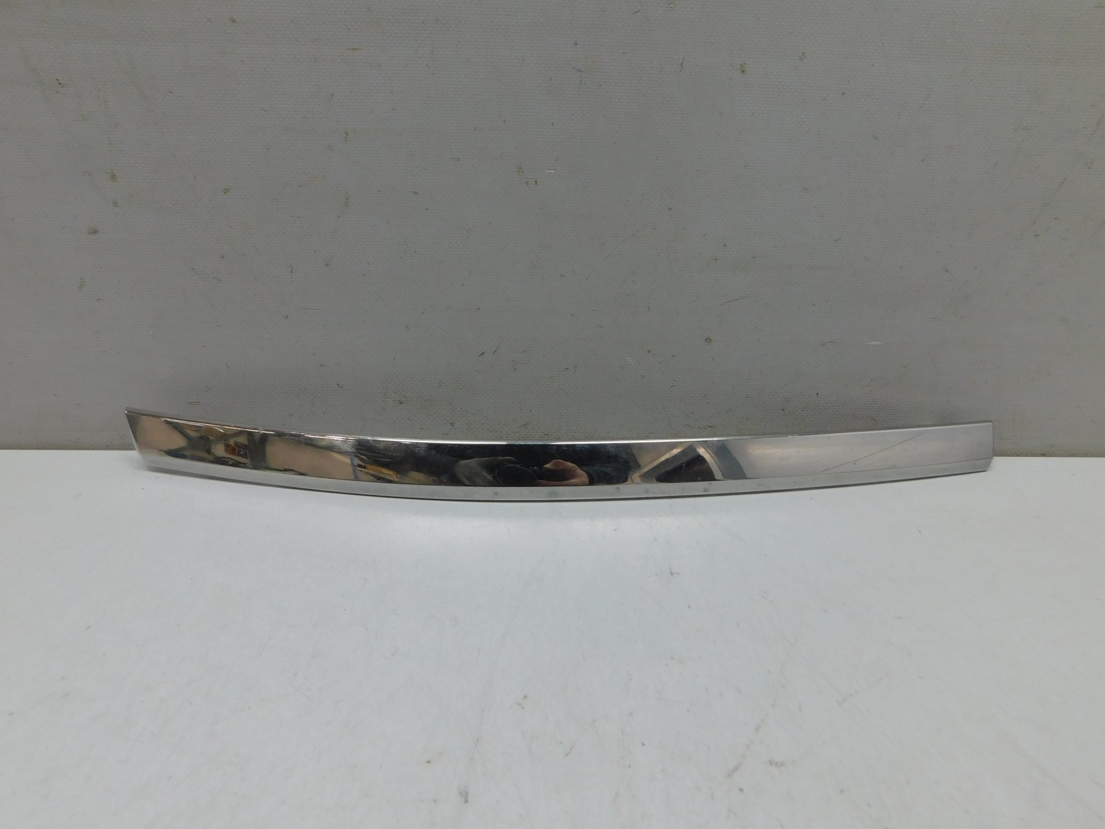 Молдинг заднего бампера Renault Arkana 2019>