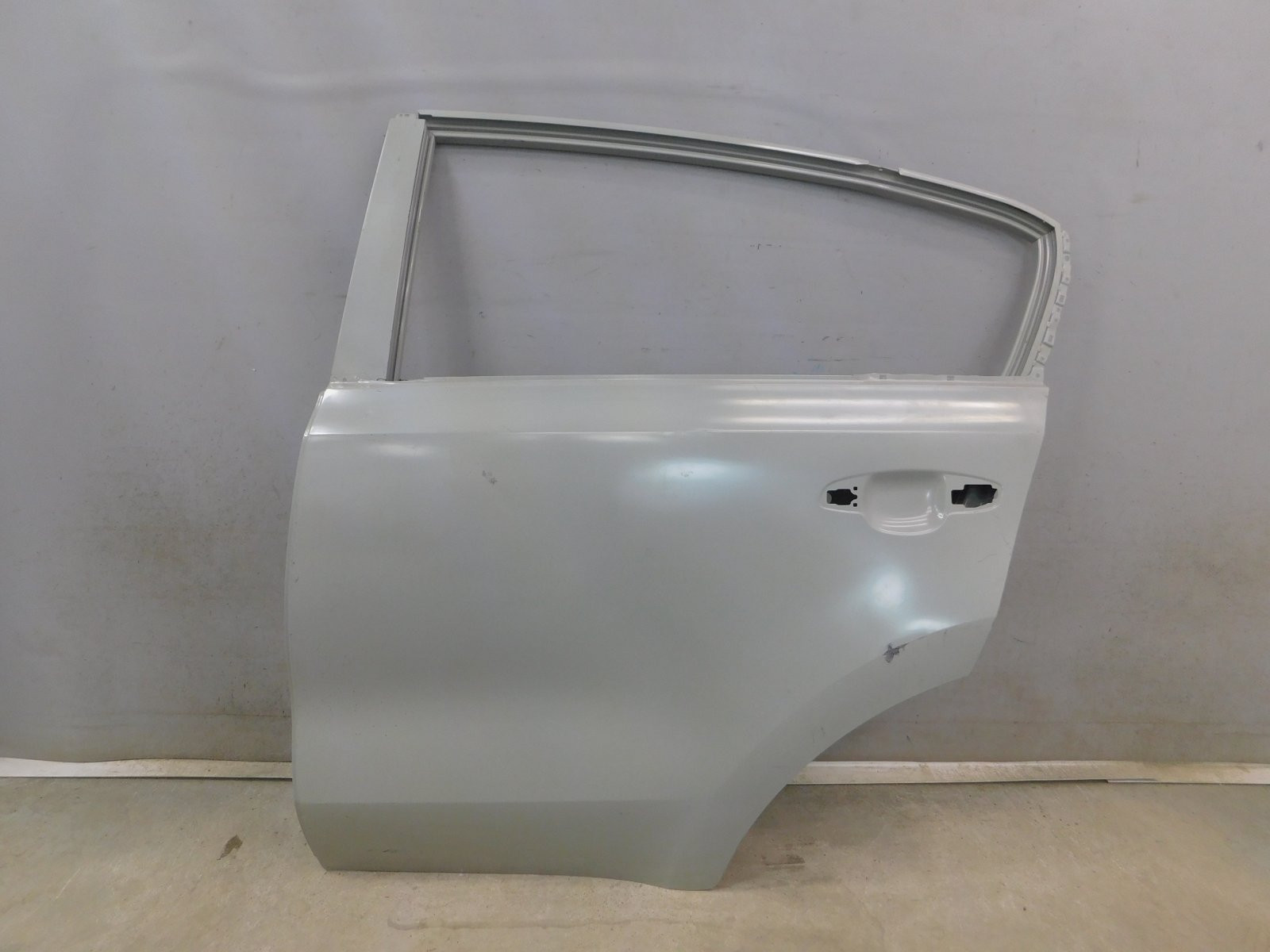 Дверь задняя левая Kia Sportage 2015>