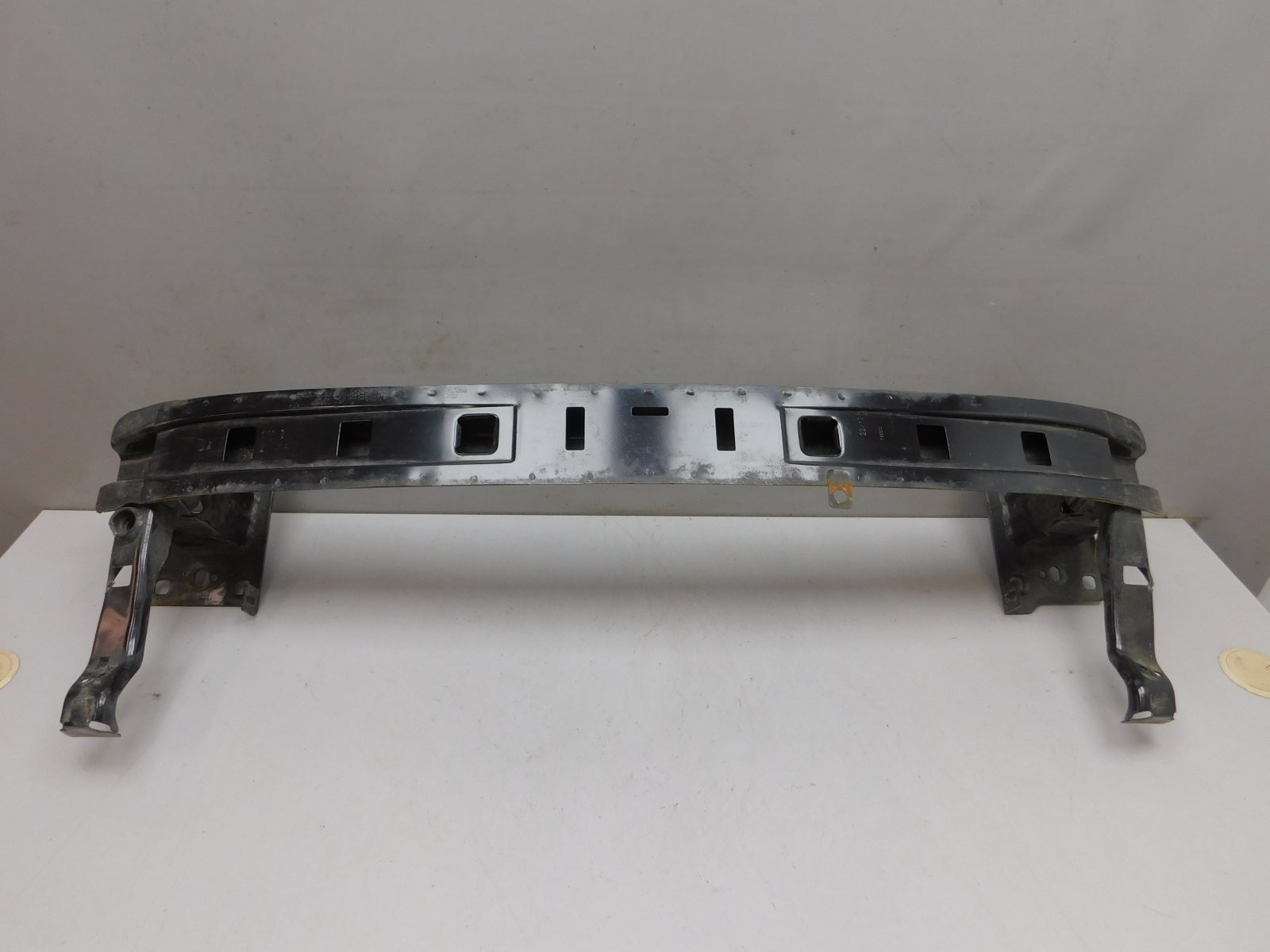 Усилитель переднего бампера Skoda Kodiaq 2017>