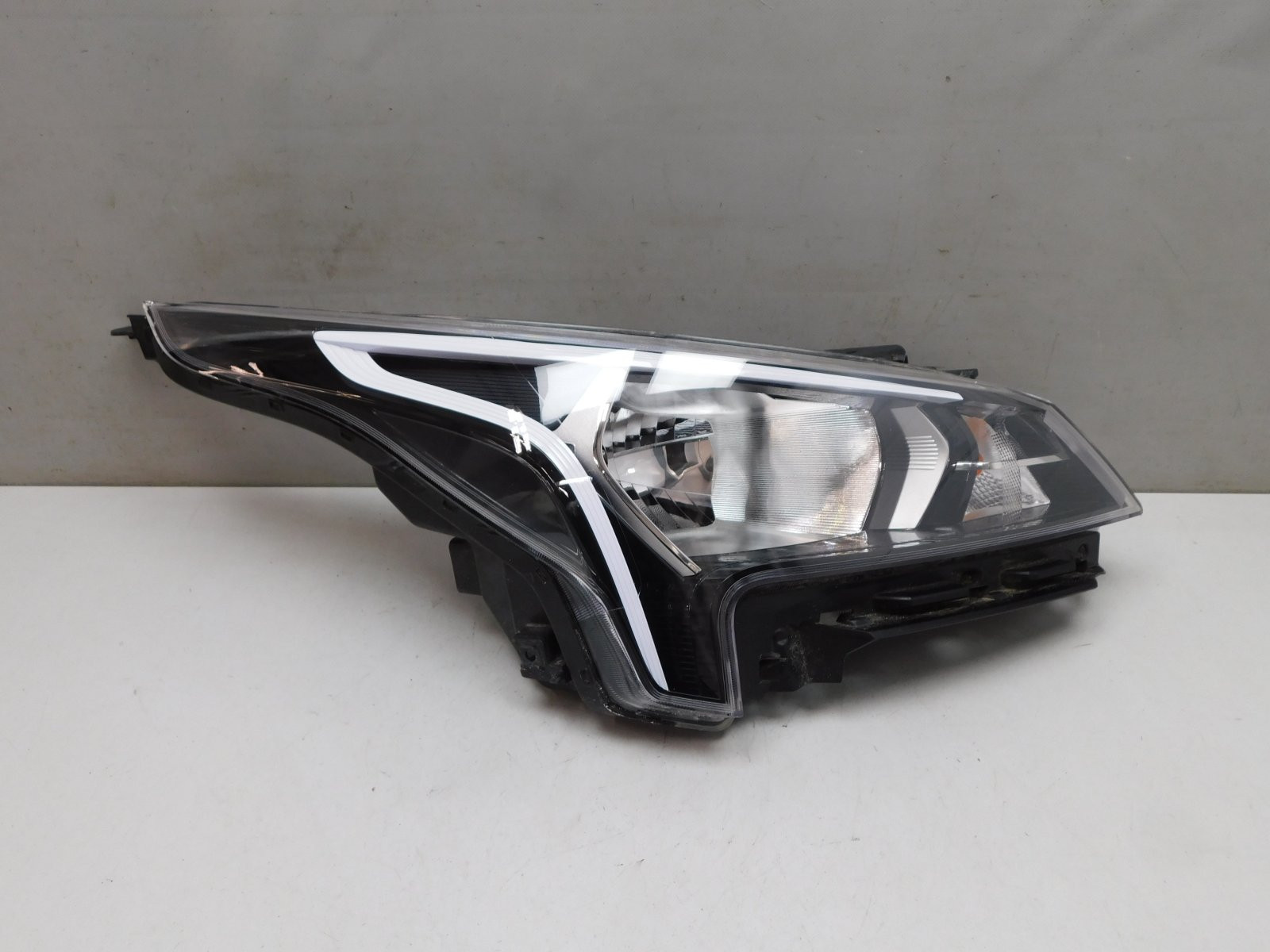 Фара правая Kia Rio 2017>