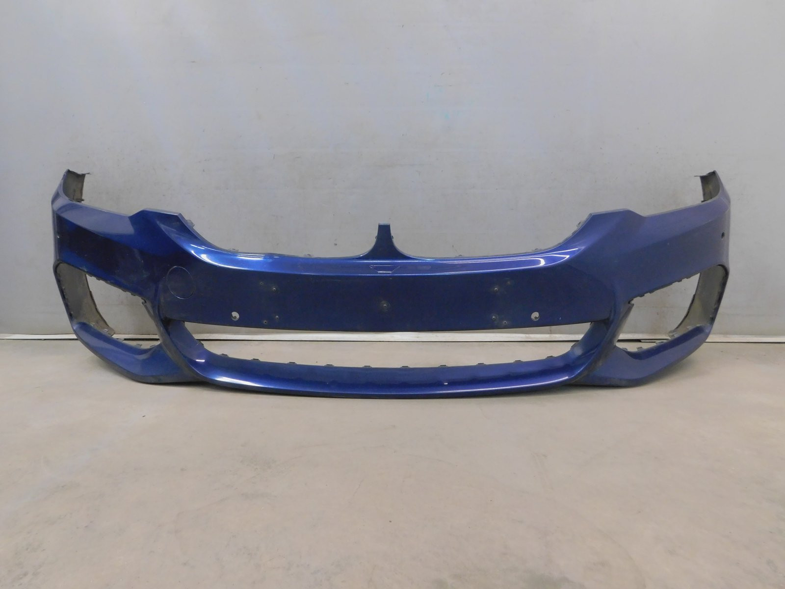 Бампер передний BMW 5-серия G30 2016>