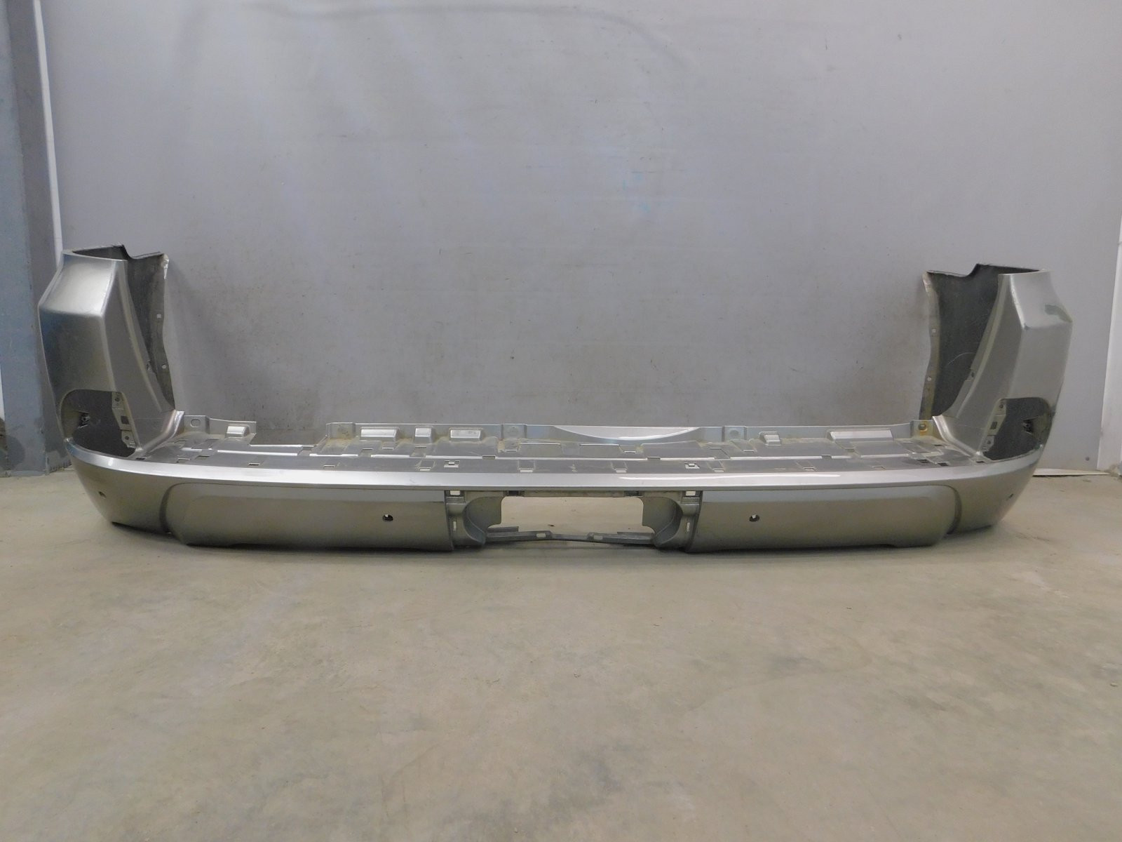 Бампер задний Lexus LX 570 (URJ200) 2007>