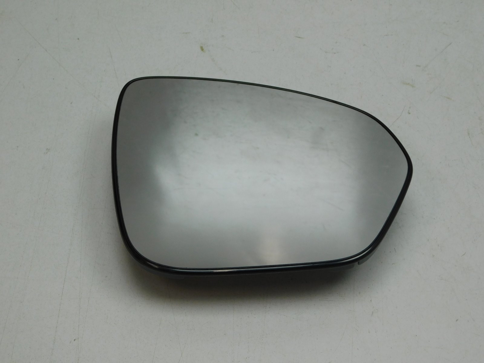 Стекло зеркала правого Renault Duster II 2021>