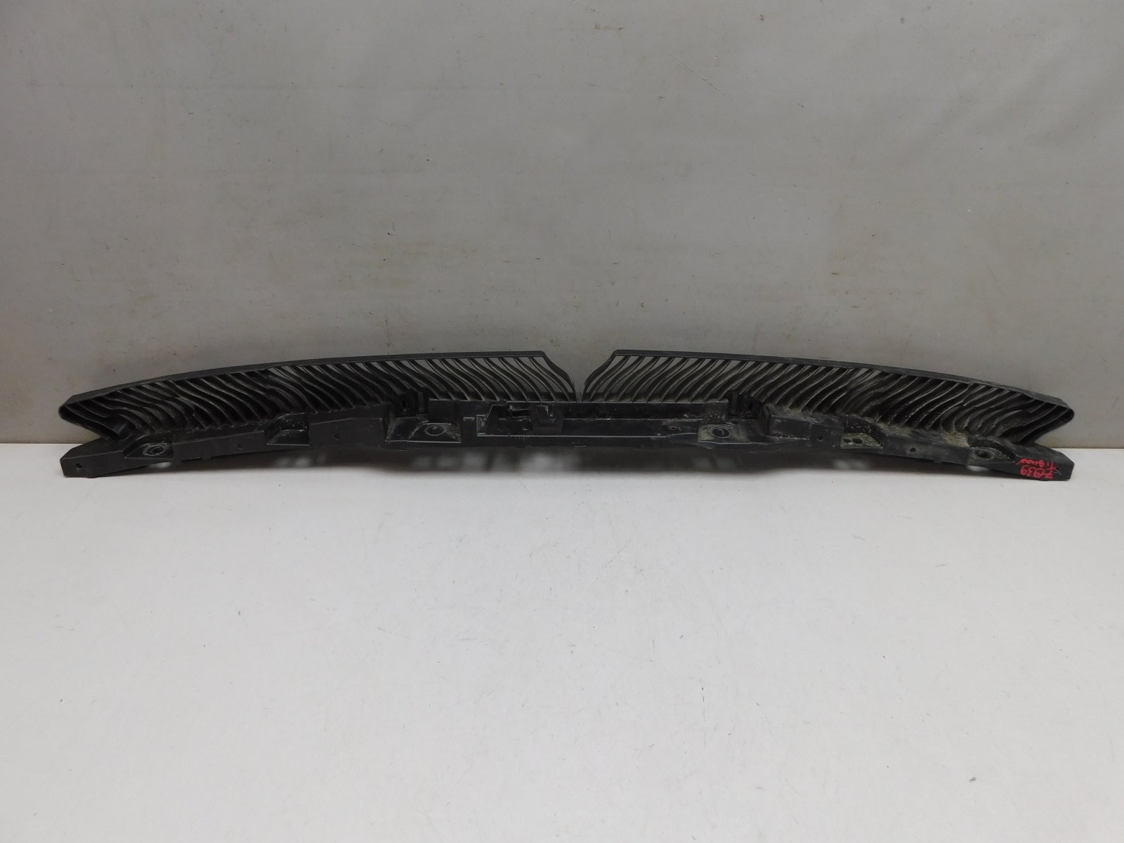 Кронштейн заднего бампера Volkswagen Tiguan 2017>