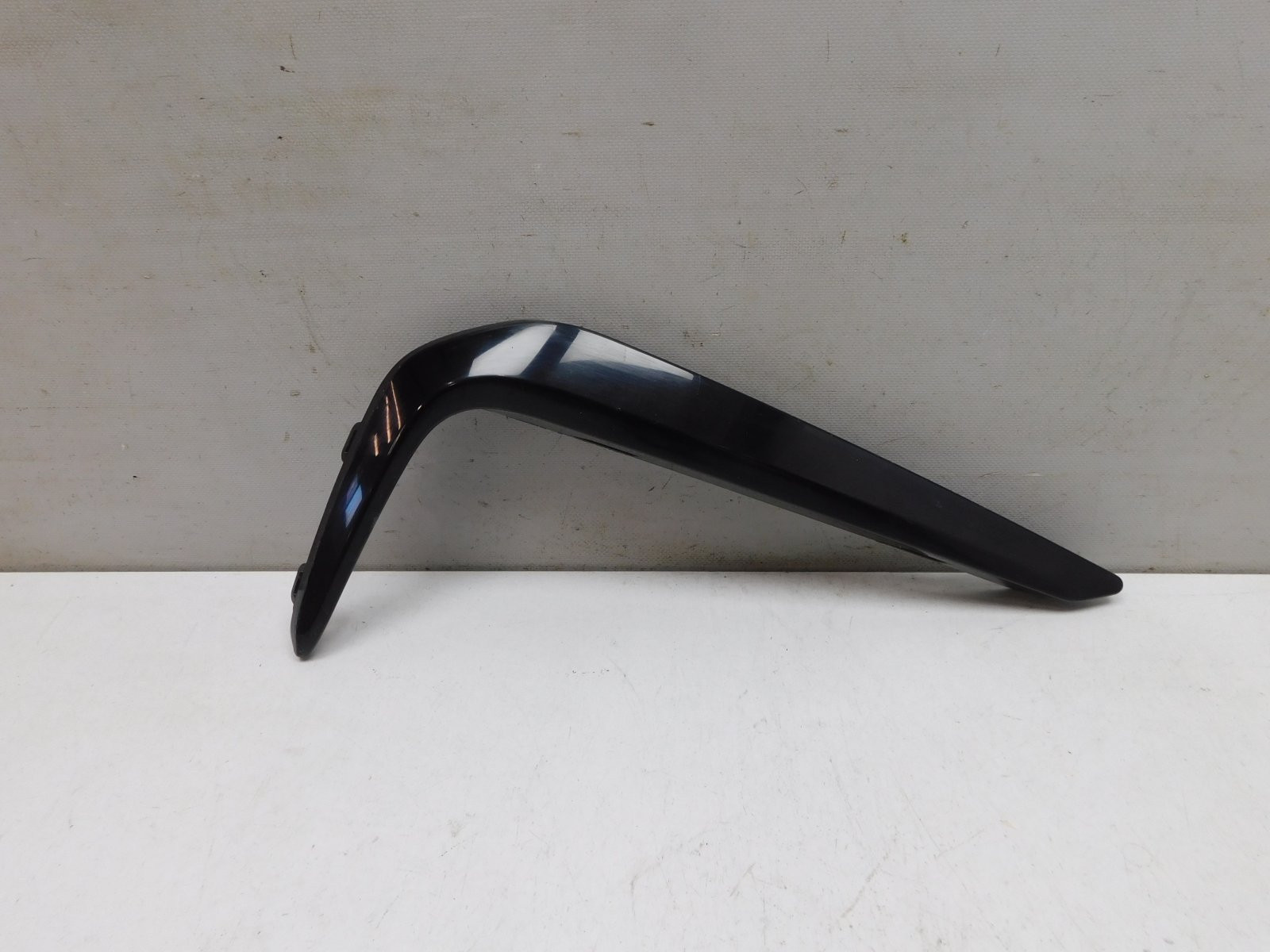 Накладка переднего бампера BMW 5-серия G30 2016>