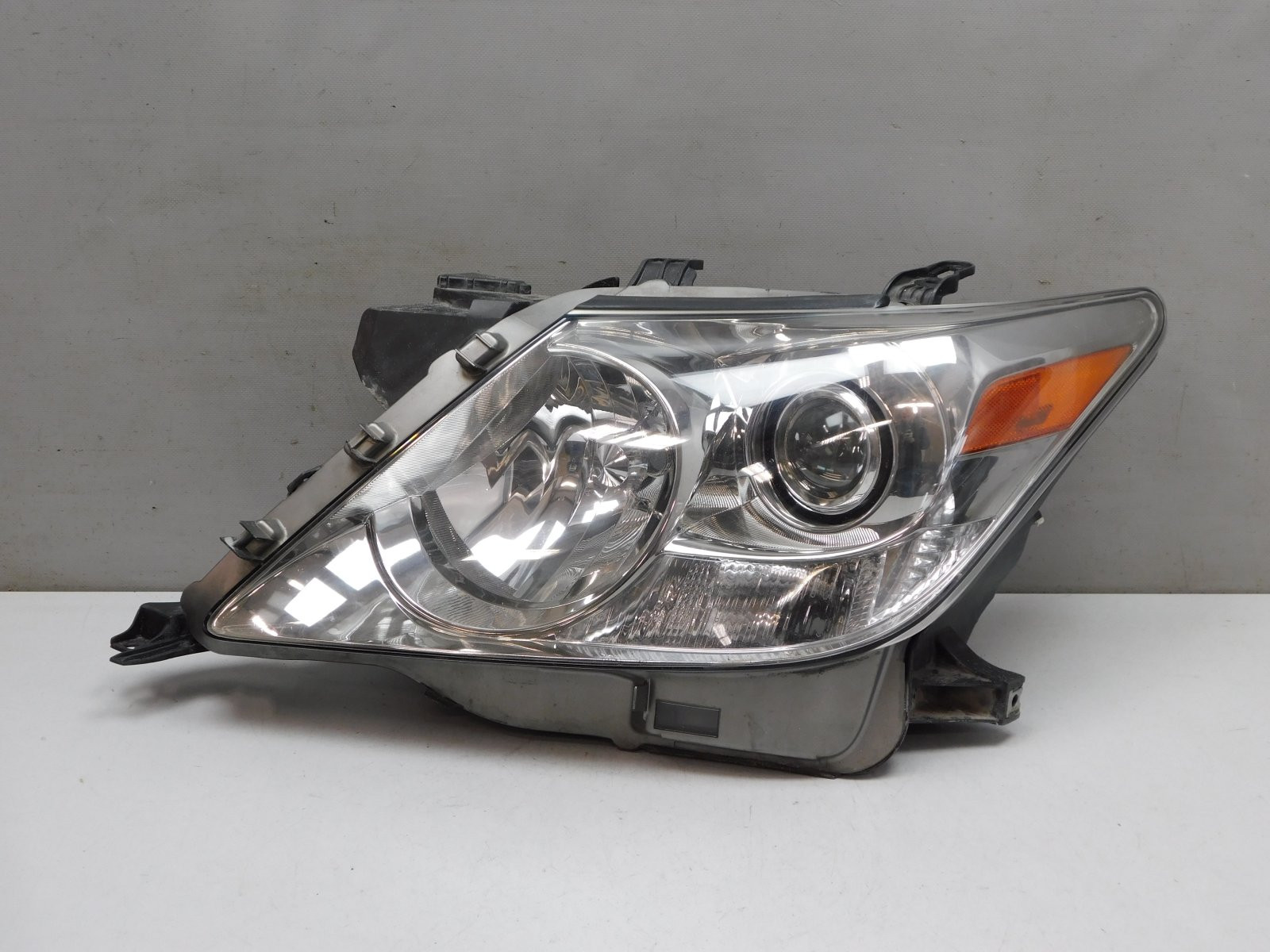 Фара левая Lexus LX 570 (URJ200) 2007>