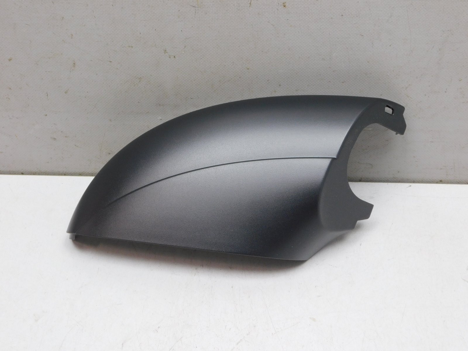 Накладка зеркала правого Volkswagen Transporter T5 2003-2015