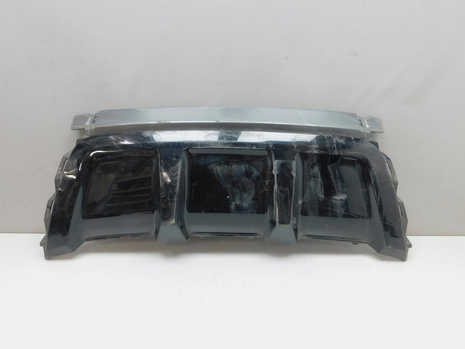 Накладка заднего бампера Land Rover Range Rover Evoque 2011-2019