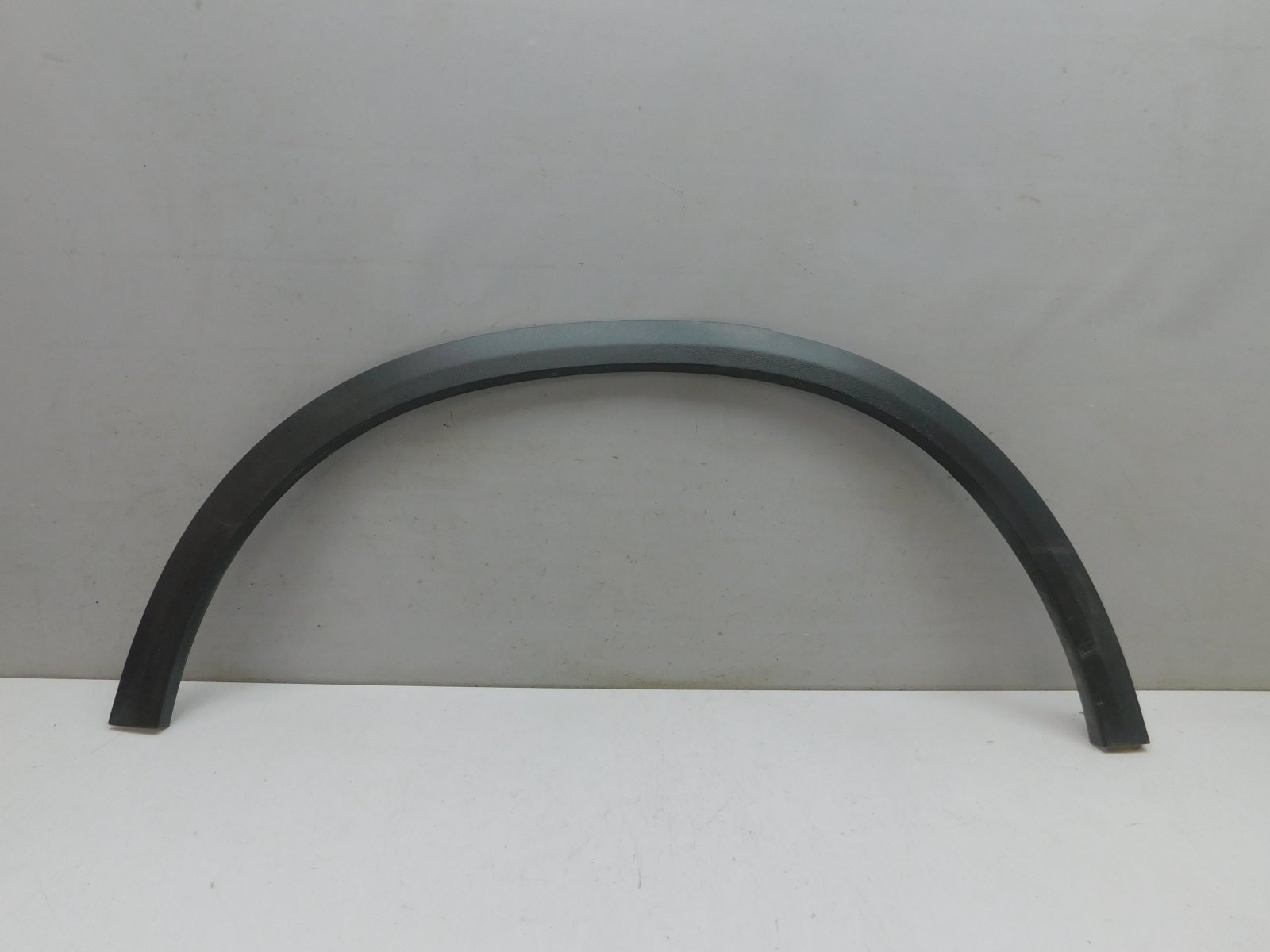 Накладка крыла заднего  правого Mercedes-Benz GLC-Class X253 2015>