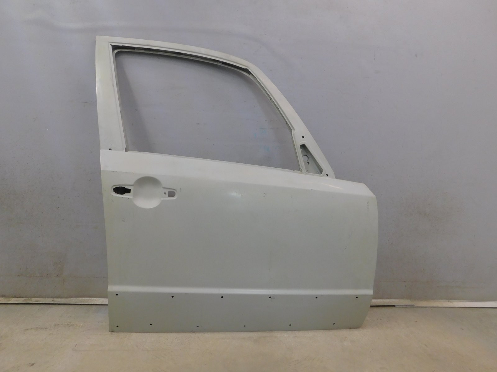 Дверь передняя правая Suzuki SX4 2006-2013