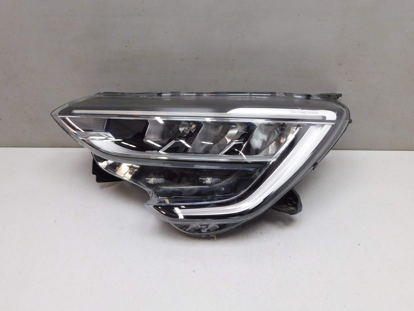 Фара левая Renault Arkana 2019>