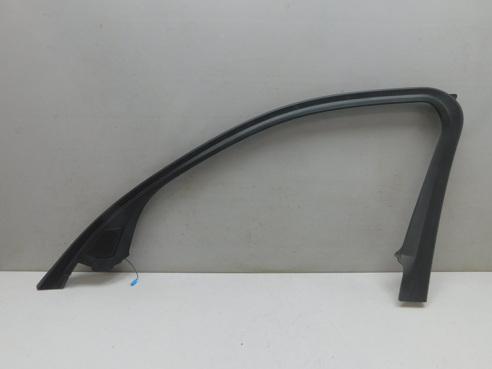 Обшивка двери передней правой BMW 3-серия G20 2018>