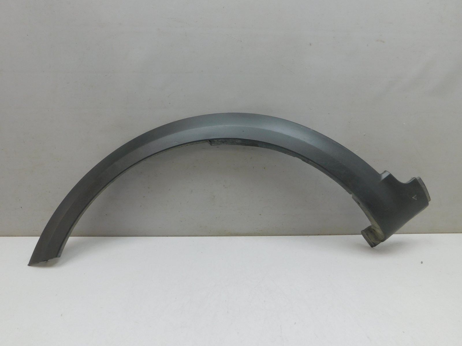 Накладка крыла переднего левого VAZ Vesta 2015>