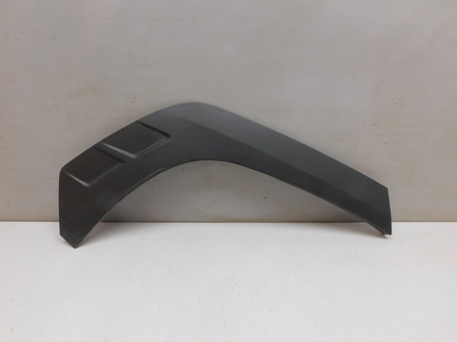 Накладка крыла заднего  правого Hyundai Tucson IV 2020>