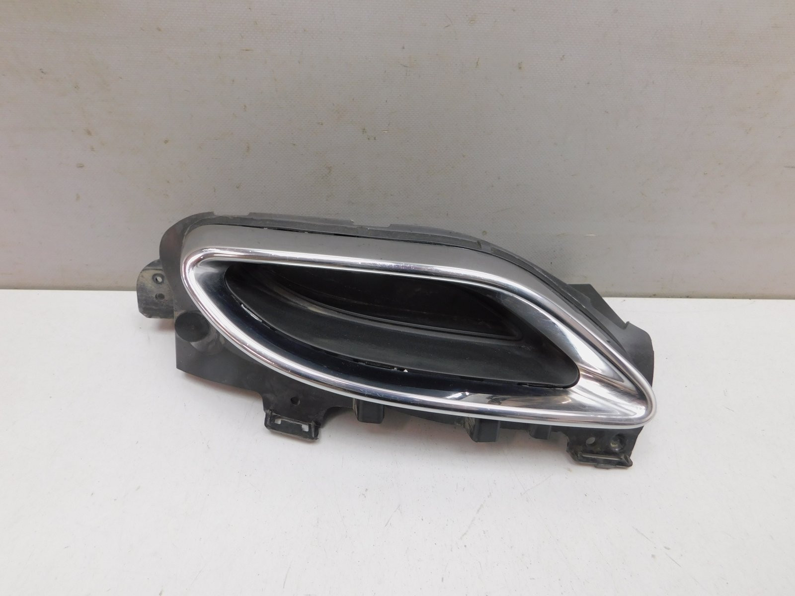 Накладка заднего бампера правая Mercedes-Benz CLS-klasse C257 2018>