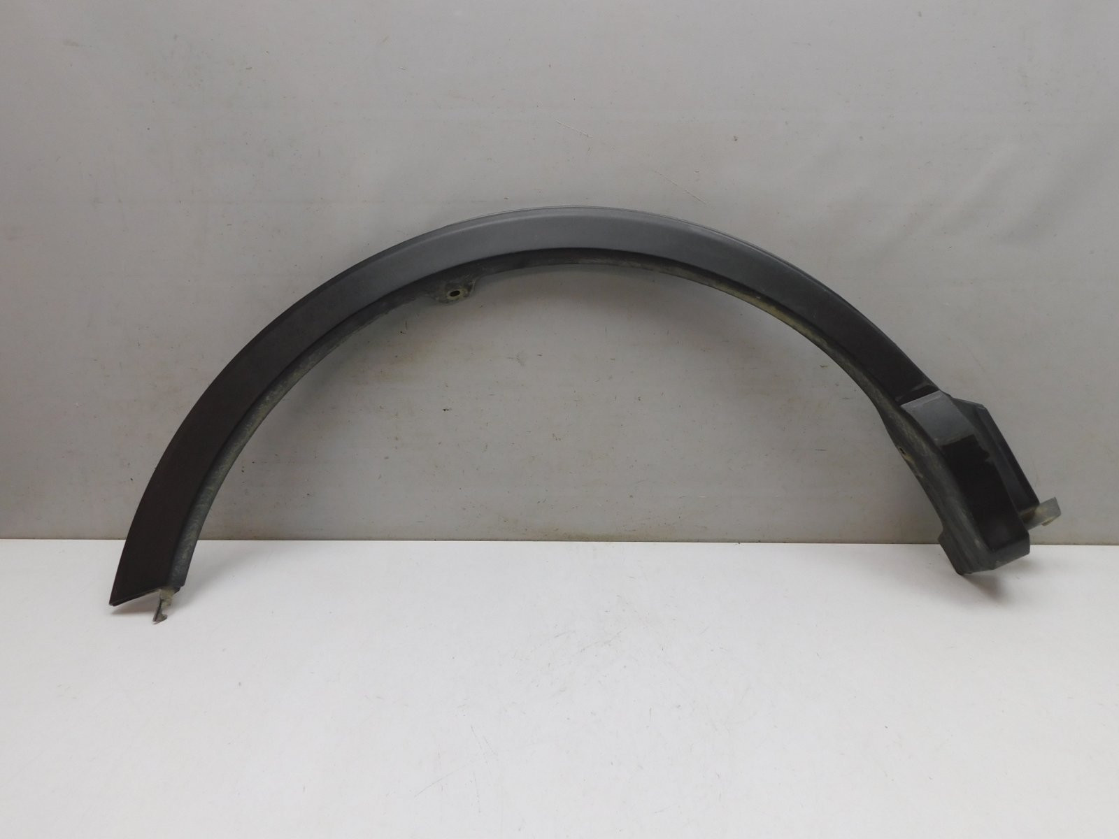 Накладка крыла заднего  правого Toyota RAV 4 2013-2019