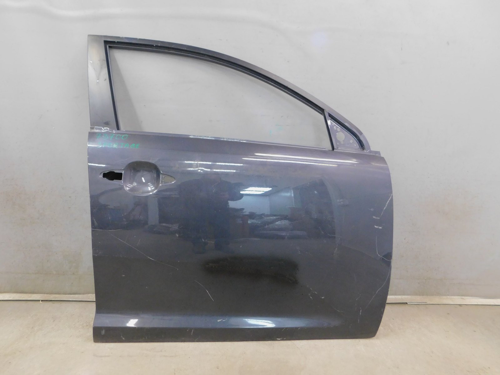 Дверь передняя правая Kia Sportage 2010-2015