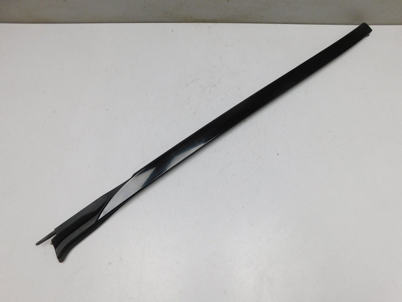 Молдинг лобового стекла BMW X5 G05 2018>