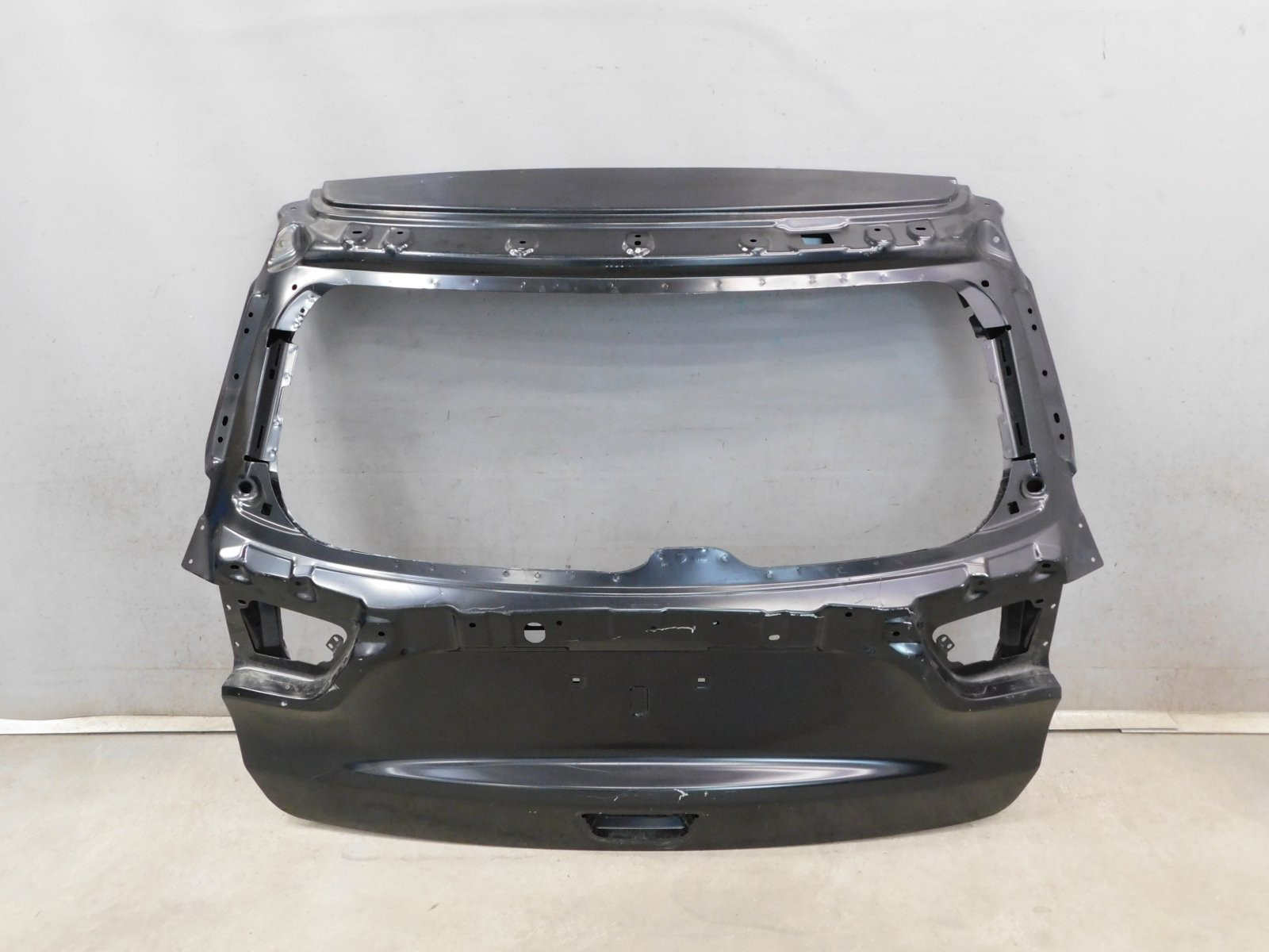 Дверь багажника Jeep Compass 2017>