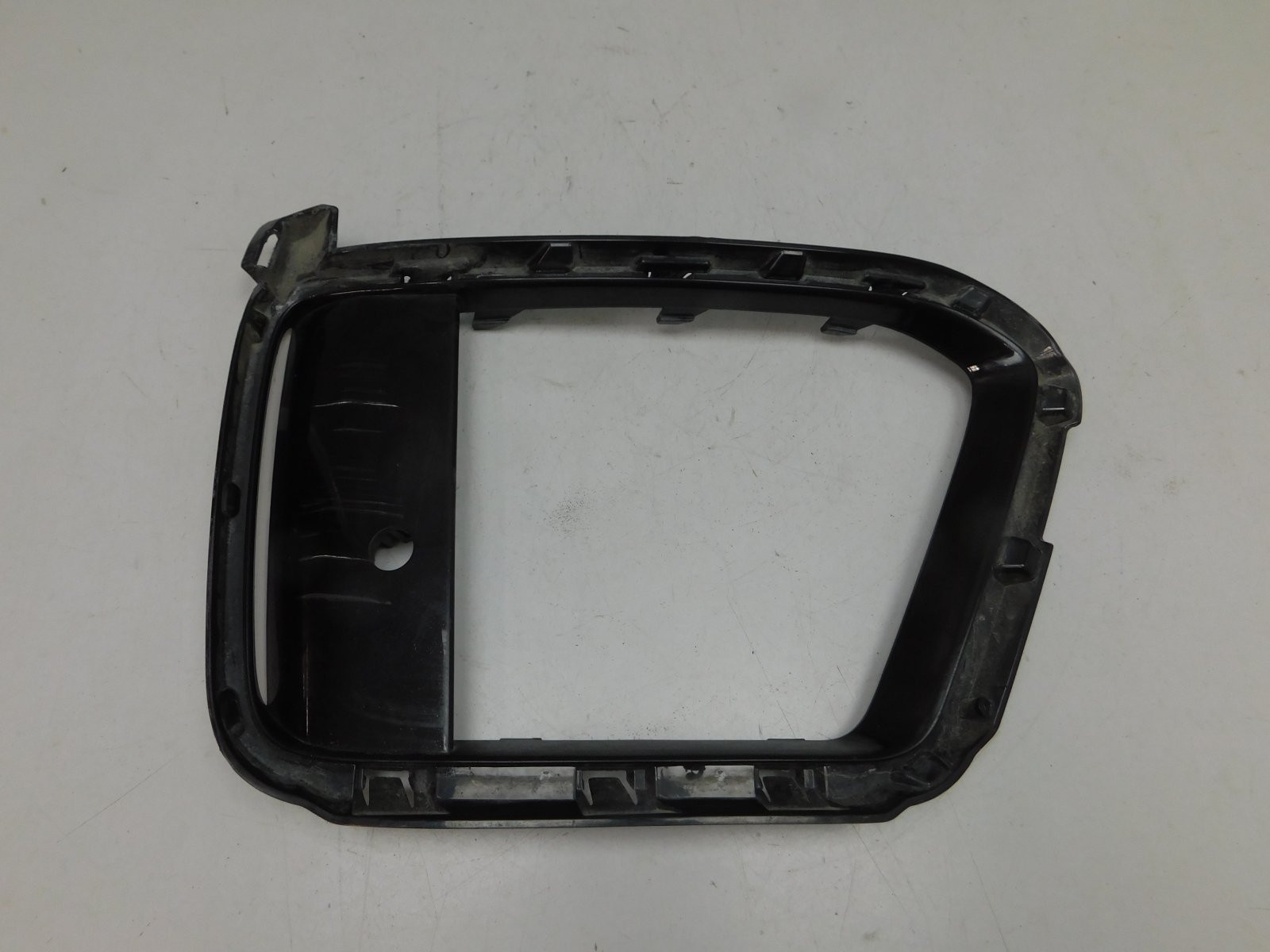 Решетка в бампер правая Land Rover Range Rover Sport 2013>