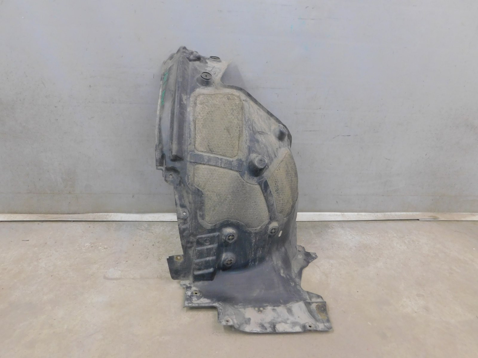 Локер передний левый BMW 5-серия G30 2016>