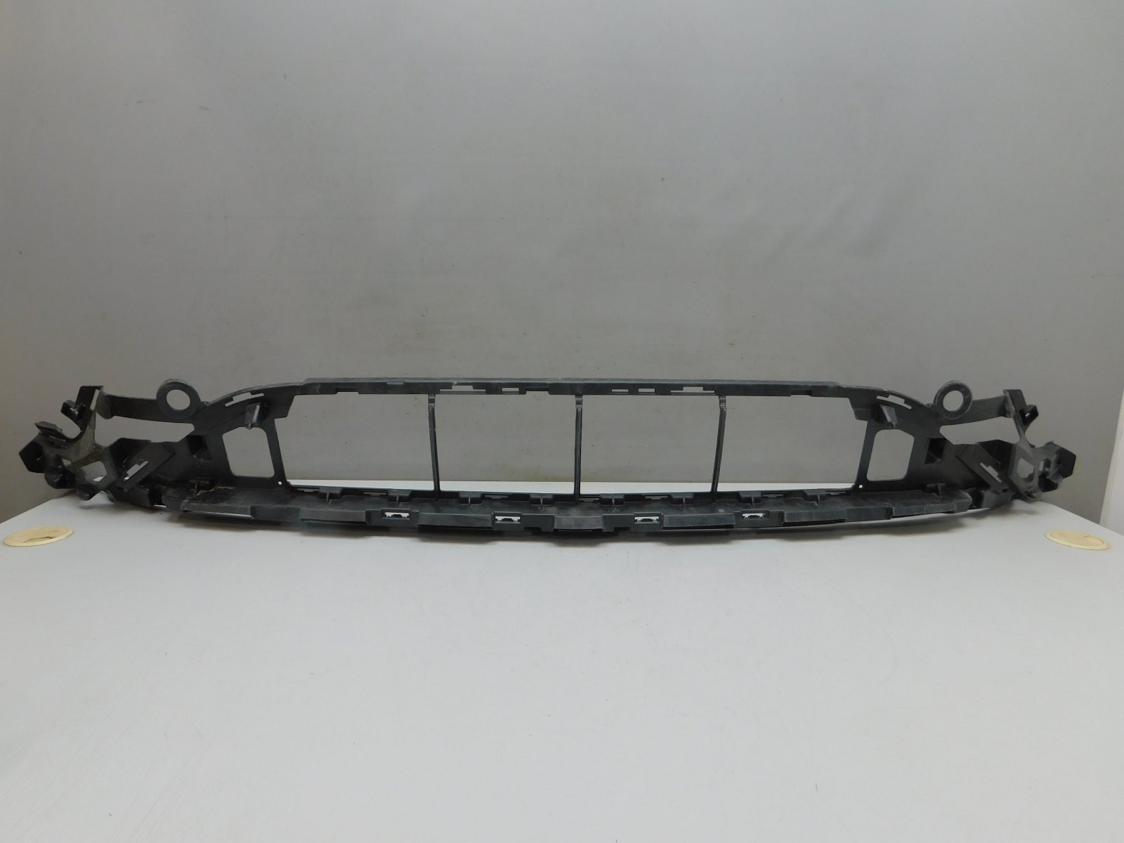 Кронштейн переднего бампера Mercedes-Benz E-Klasse W213 2016>