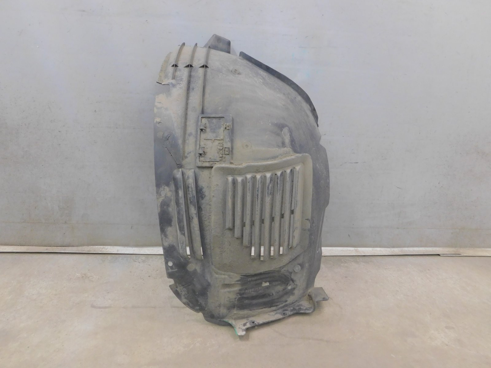 Локер передний правый Mercedes-Benz GLE W167 2018>