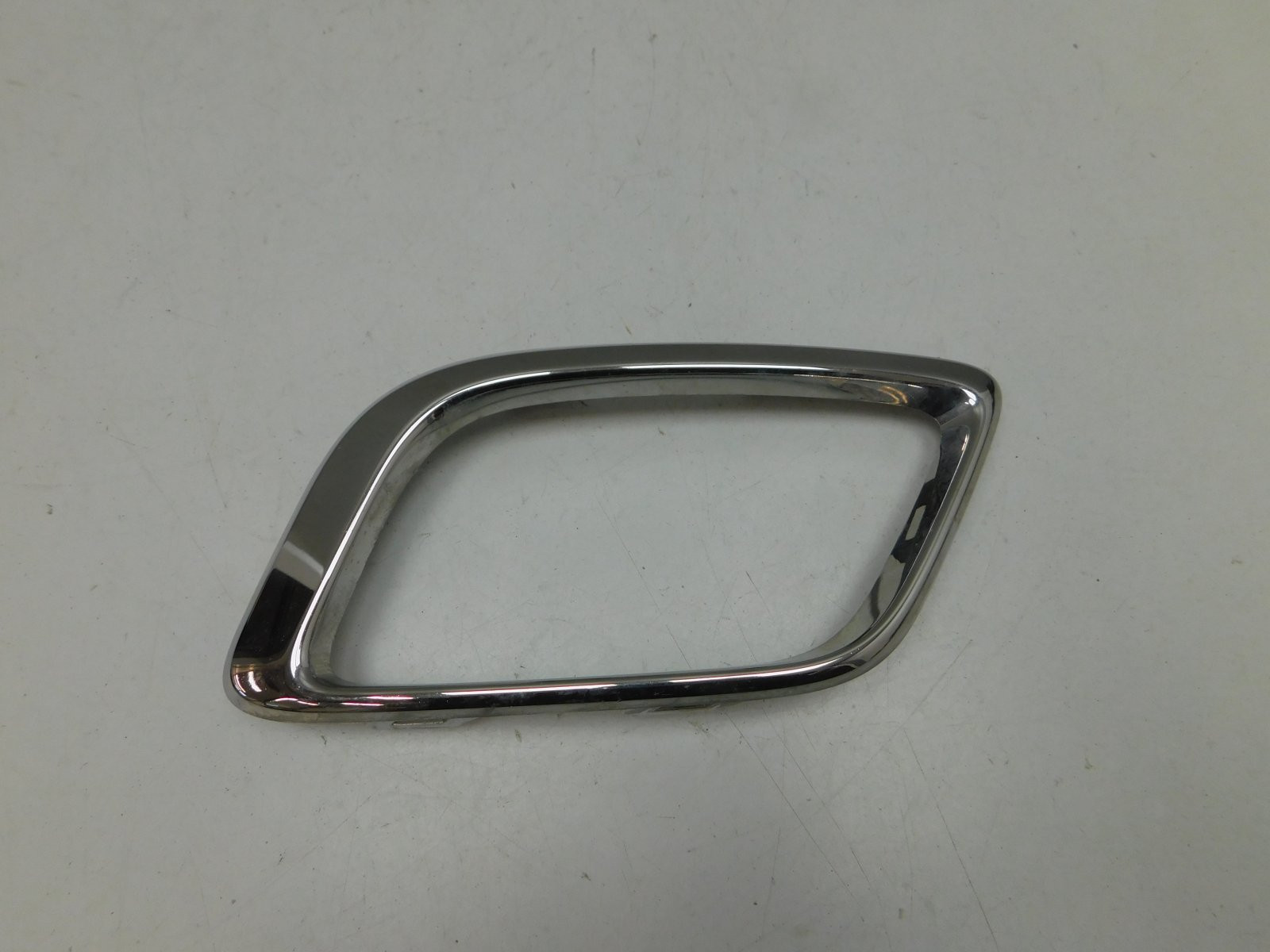 Рамка для противотуманных фар Renault Logan II 2014>