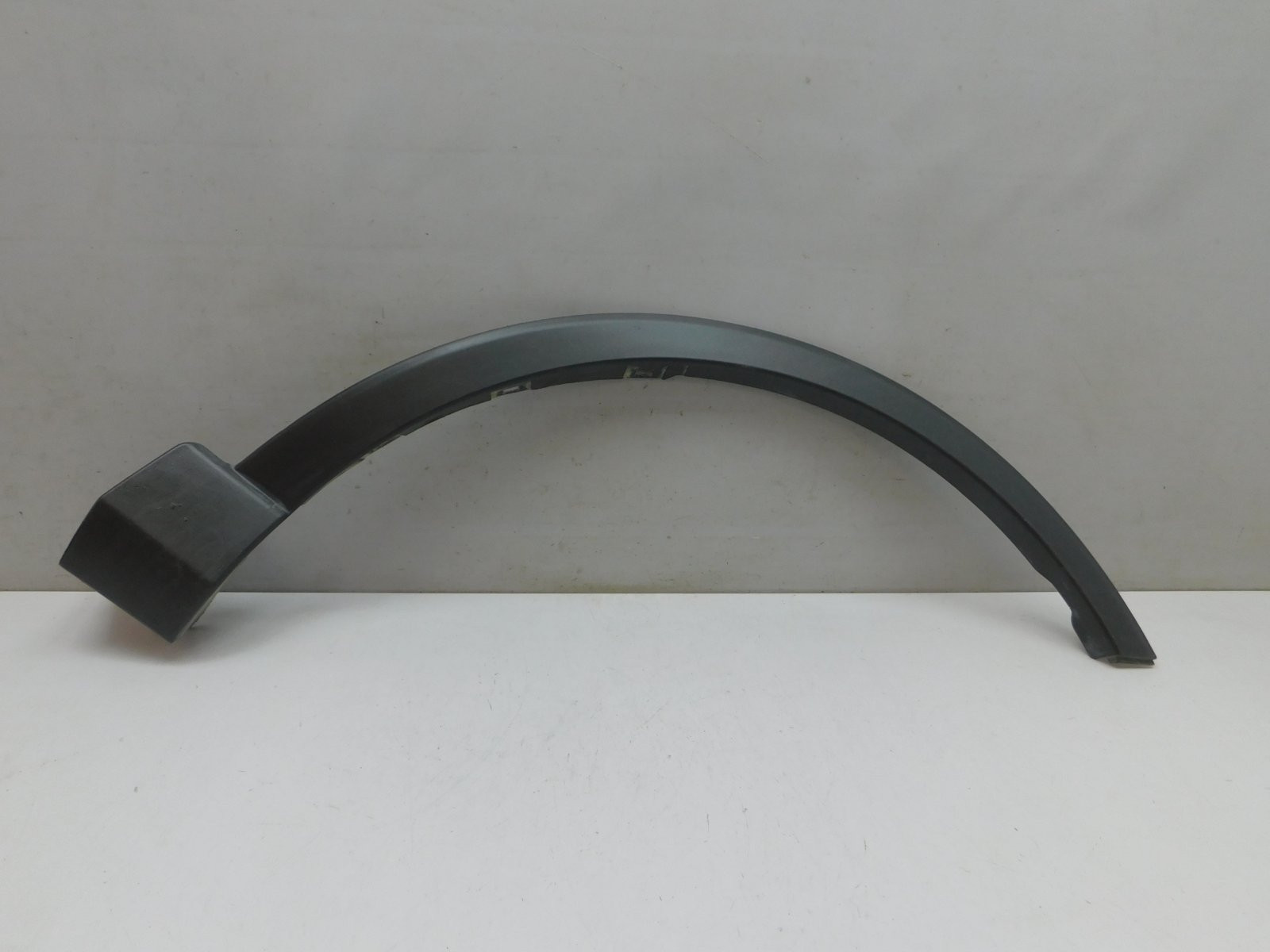 Накладка крыла переднего правого Toyota RAV 4 2013-2019