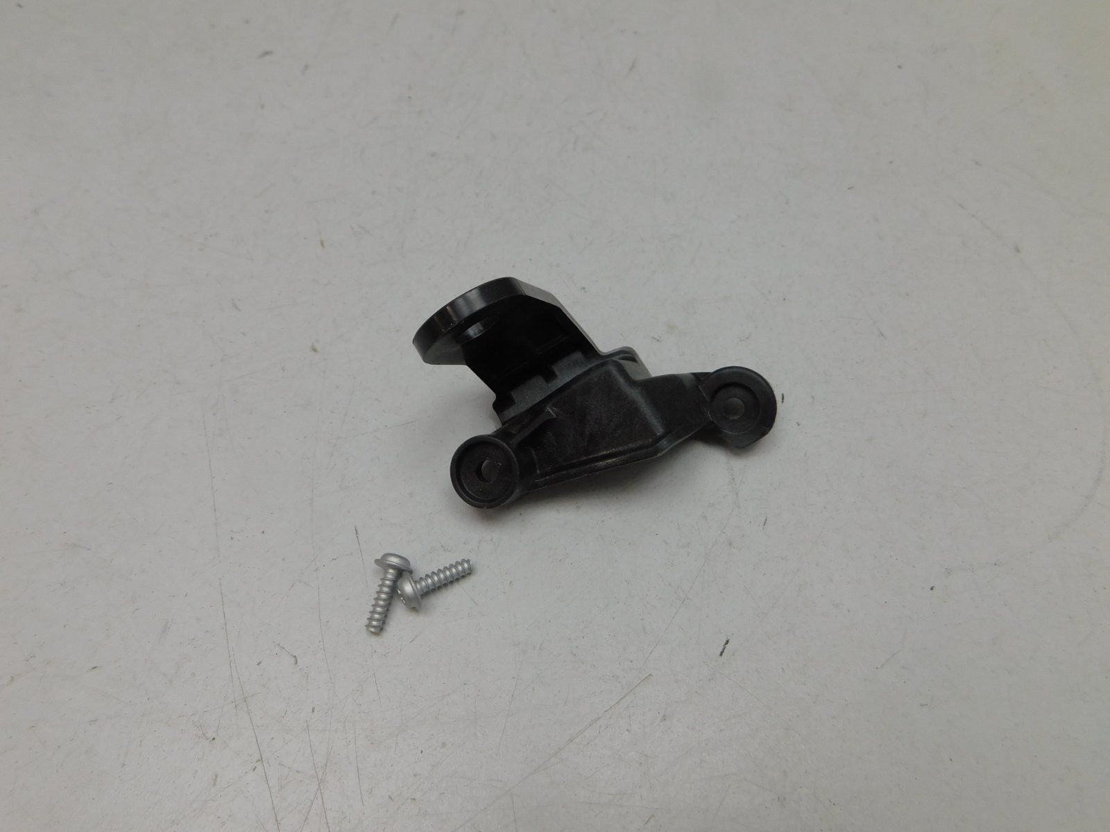 Крепеж фары Lexus LX 570 (URJ200) 2007>