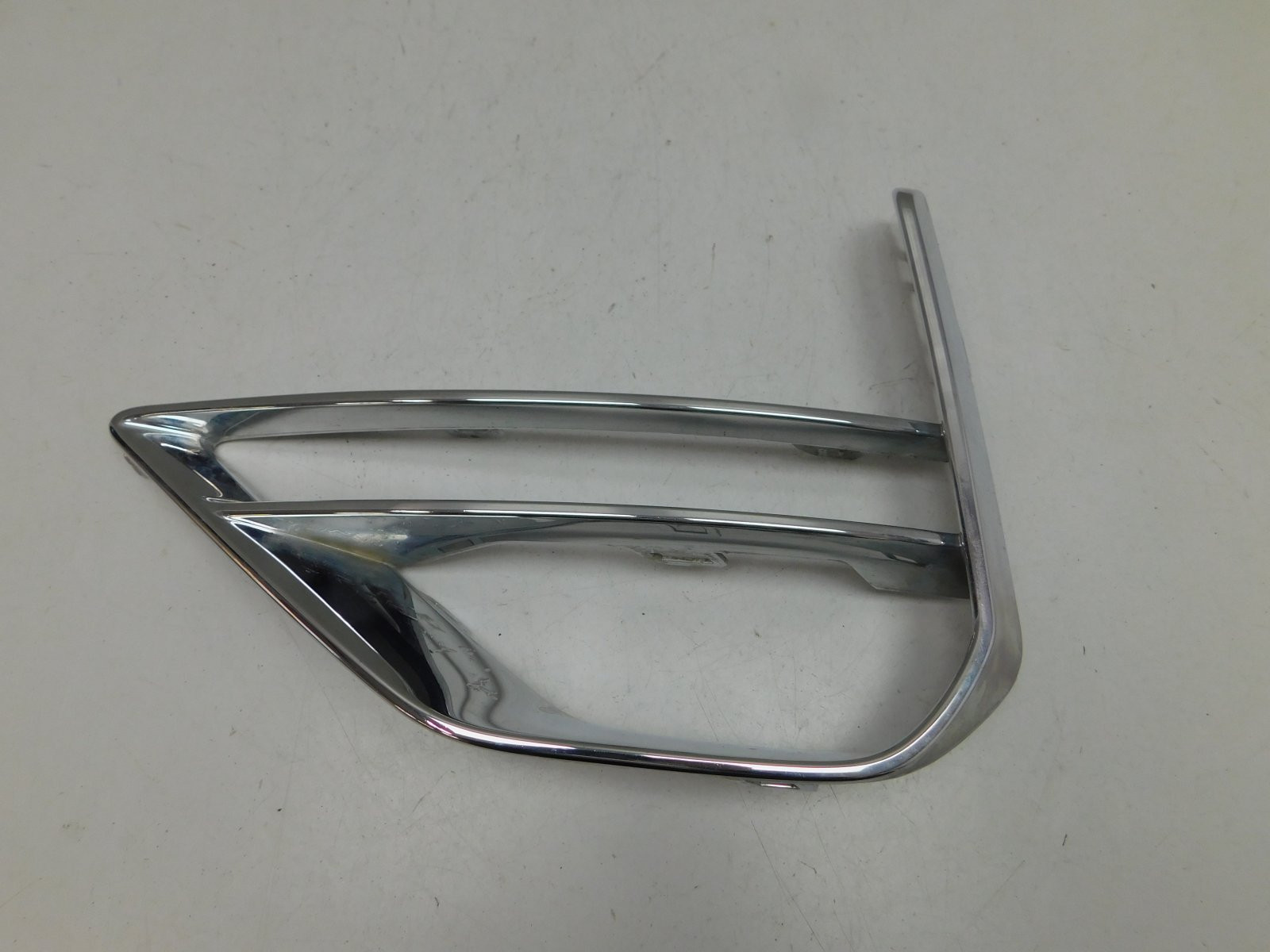 Рамка для противотуманных фар Chery Tiggo 8 Pro 2021>