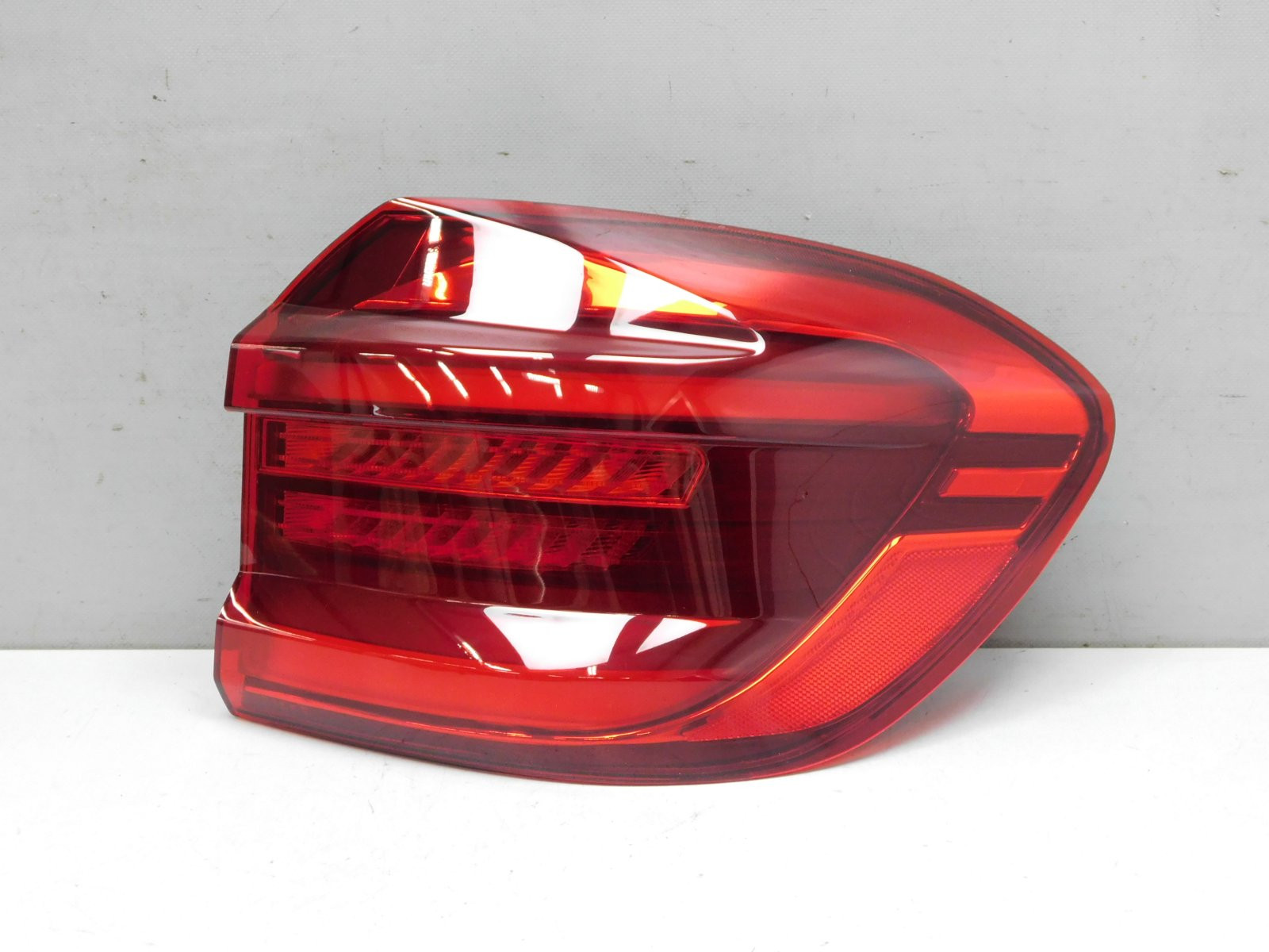 Фонарь задний наружный правый BMW X3 G01 2017>