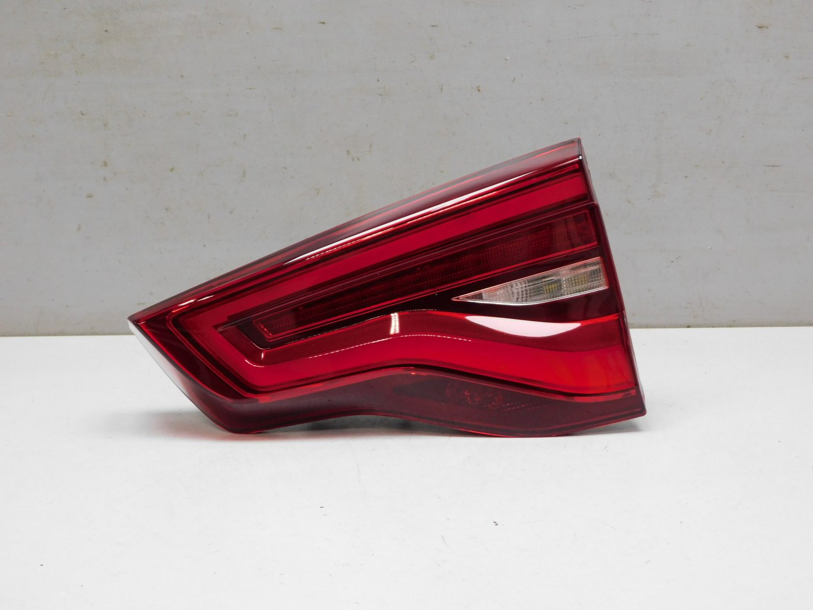 Фонарь задний внутренний правый BMW X3 G01 2017>