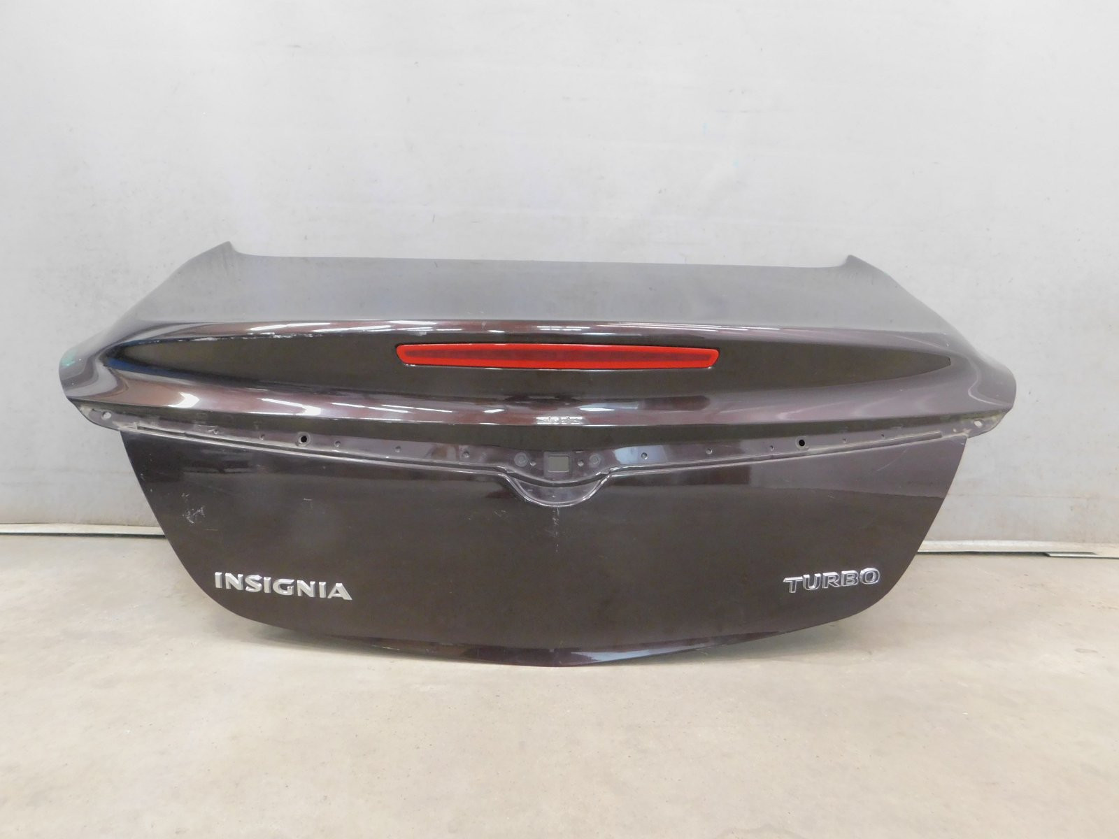 Крышка багажника Opel Insignia 2008>