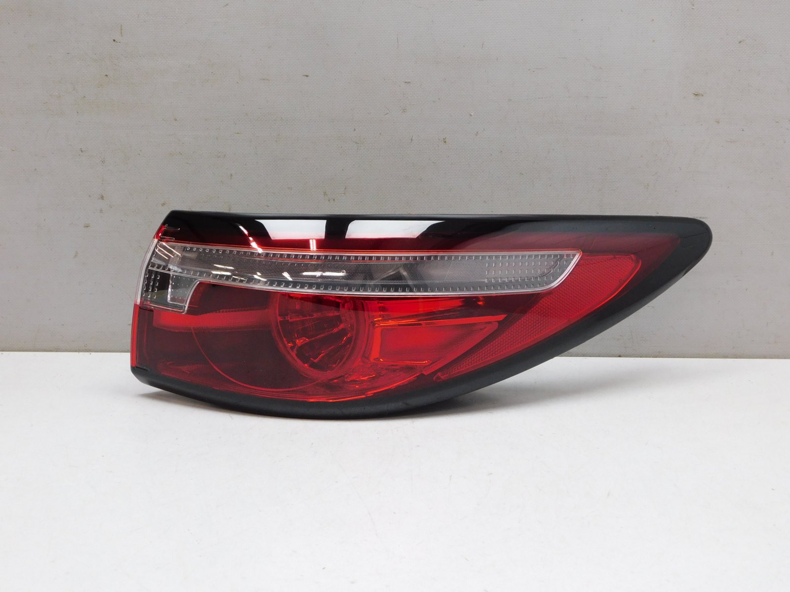 Фонарь задний наружный правый Mazda 6 (GJ/GL) 2013>