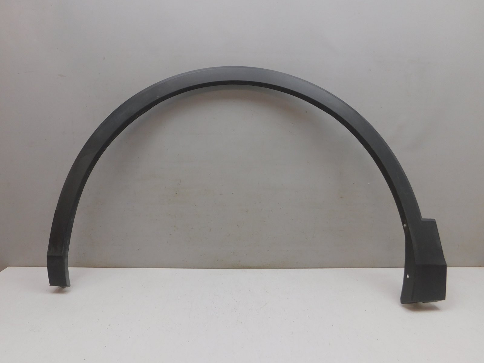 Накладка крыла переднего левого Volkswagen Tiguan 2017>