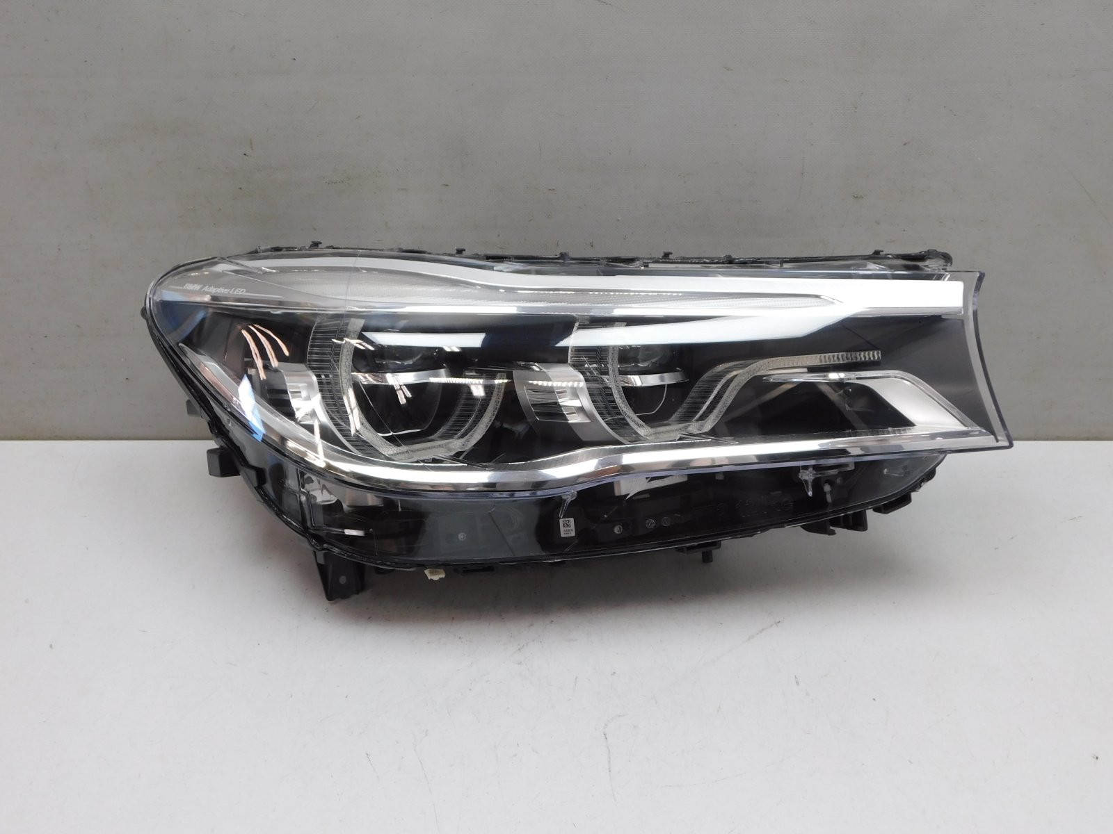Фара правая BMW 7-серия G11/G12 2014>