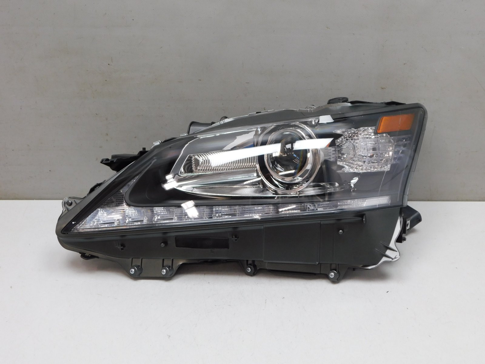 Фара левая Lexus GS 2012>