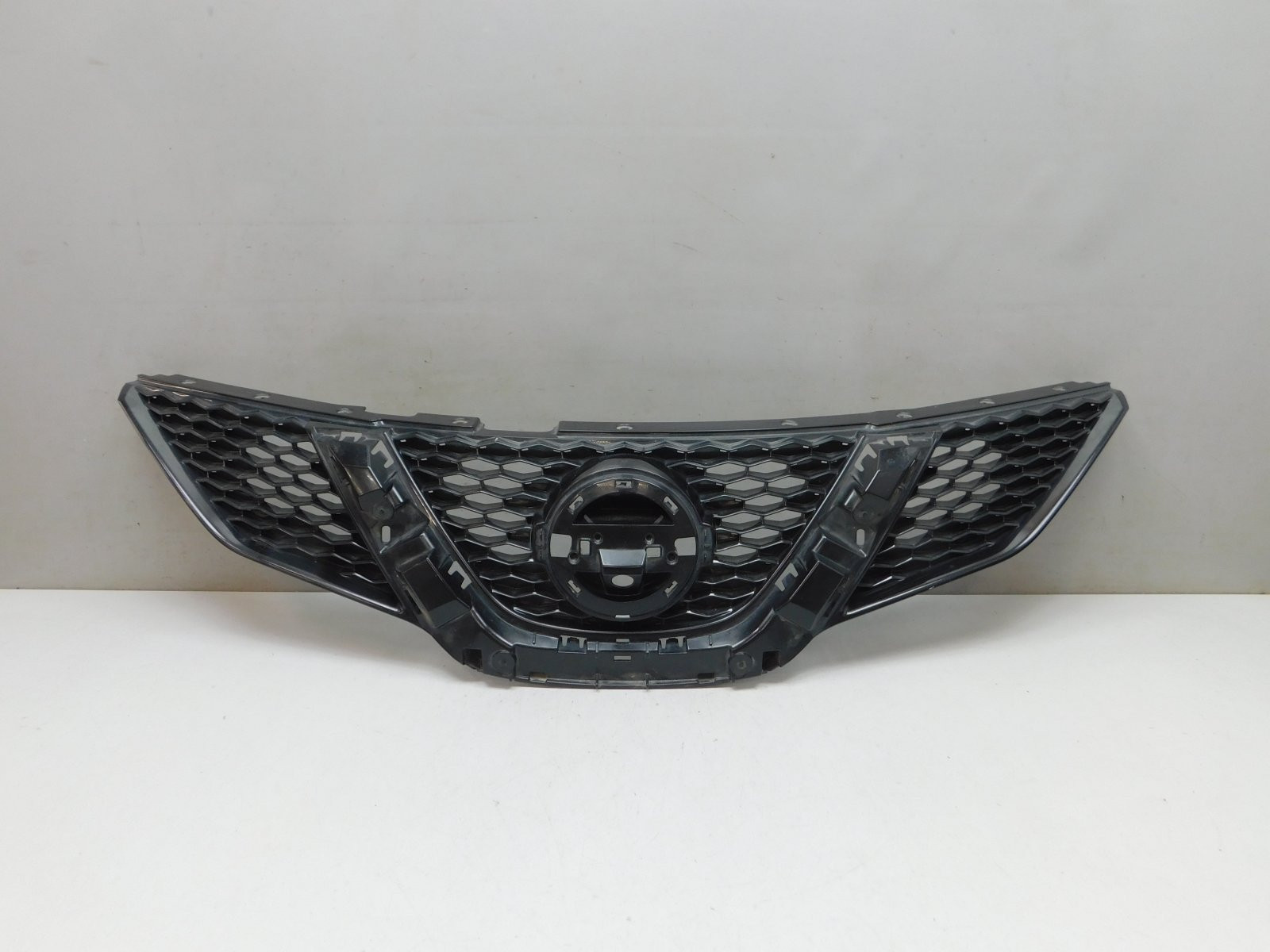 Решетка радиатора Nissan Qashqai (J11) 2014>