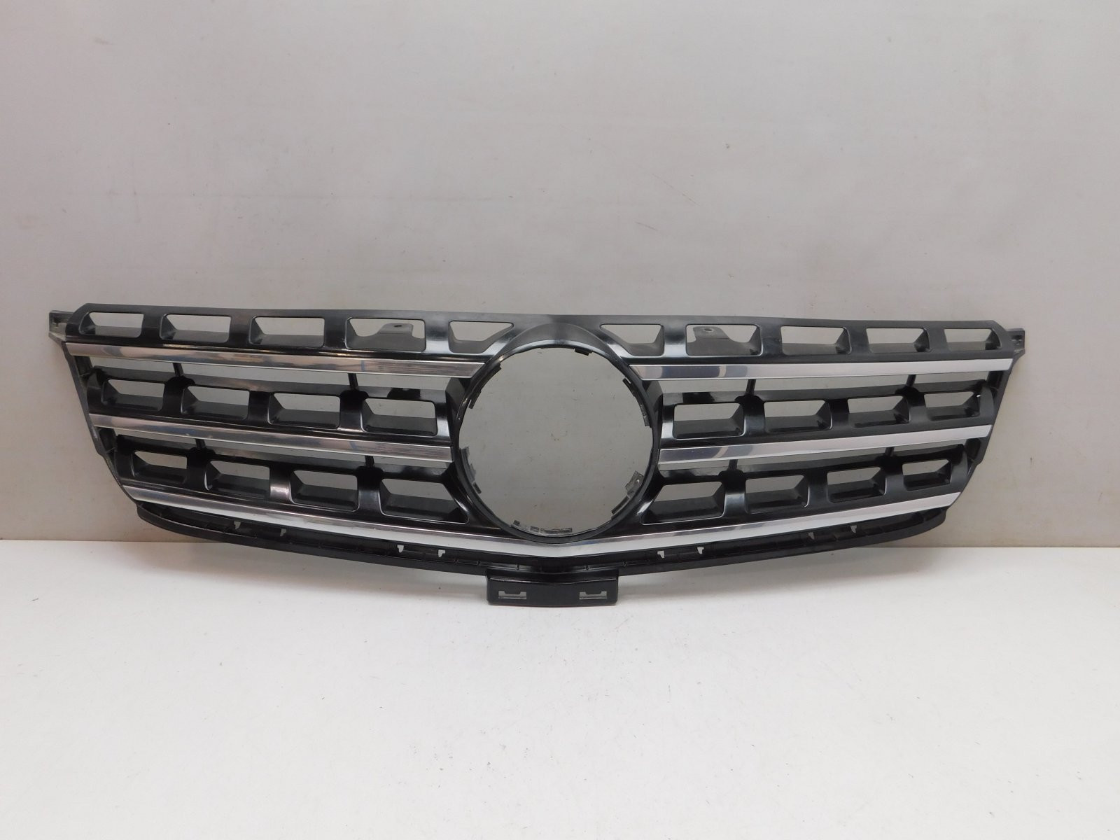 Решетка радиатора Mercedes-Benz M-Klasse (ML/GLE) W166 2011>