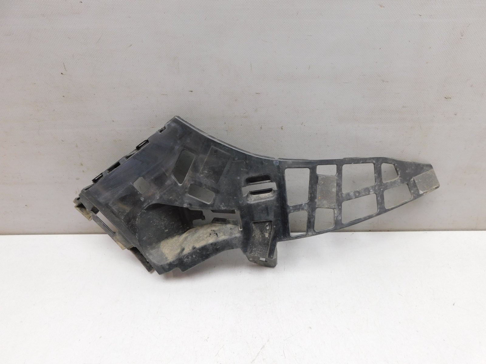 Кронштейн переднего бампера Mercedes-Benz GLA-Class X156 2014>