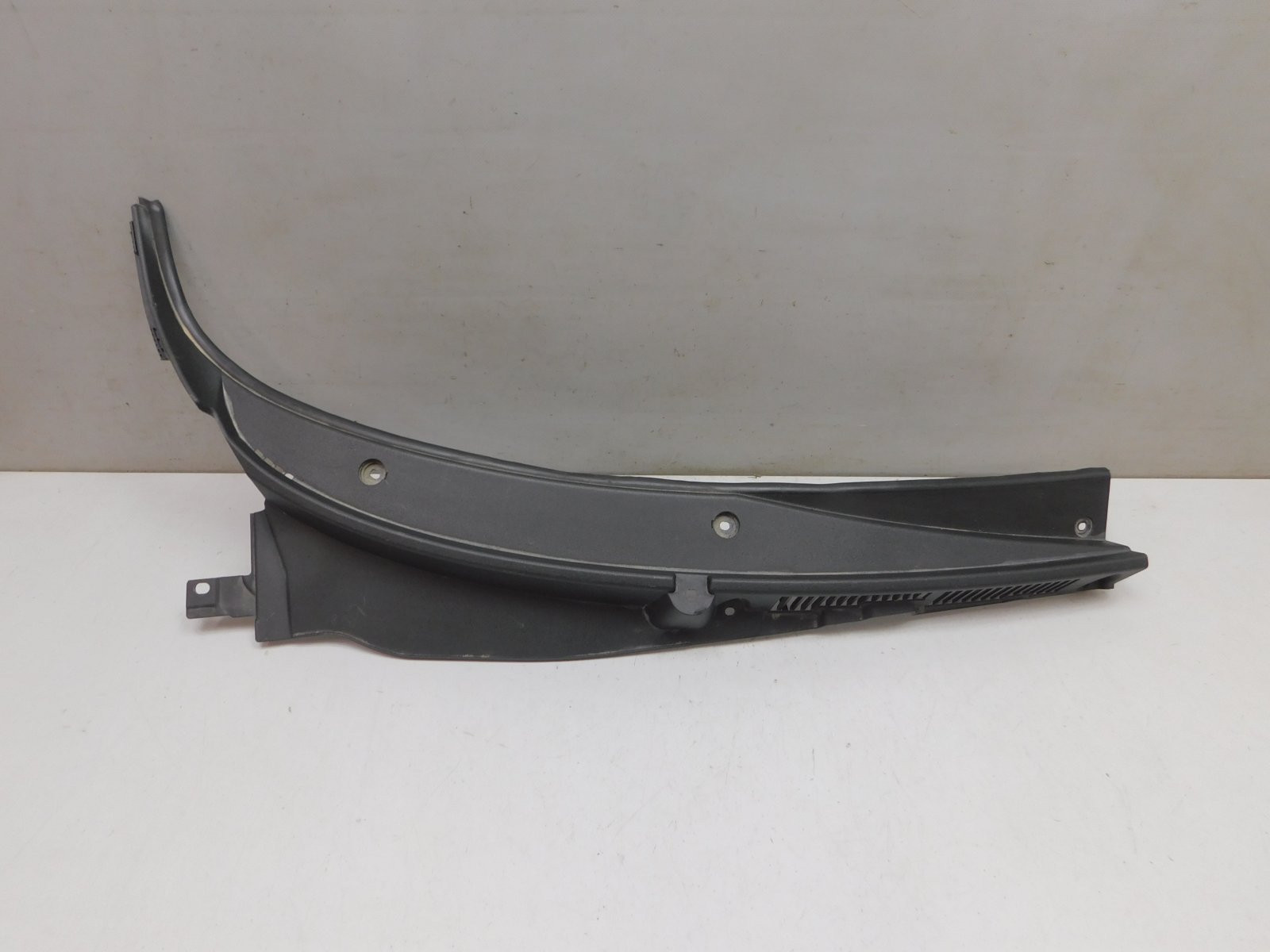 Решетка стеклооч. (планка под ло VAZ Lada Granta 2011>