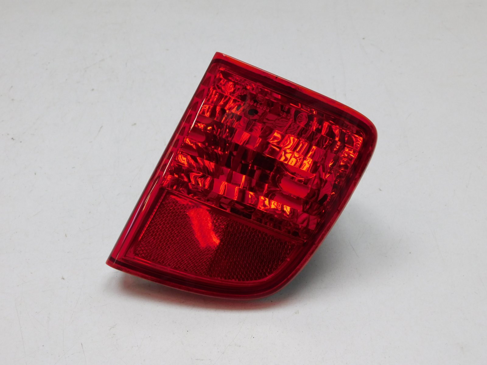 Фонарь задний в бампер правый Toyota Land Cruiser (200) 2008>